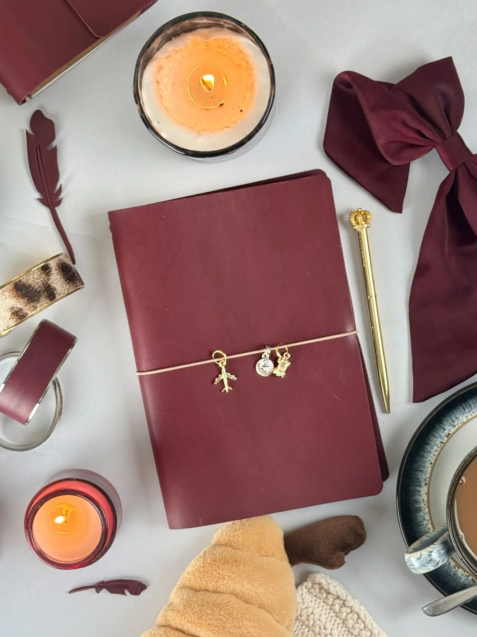 notebook-a5-burgundy-a5-lifestyle.jpg