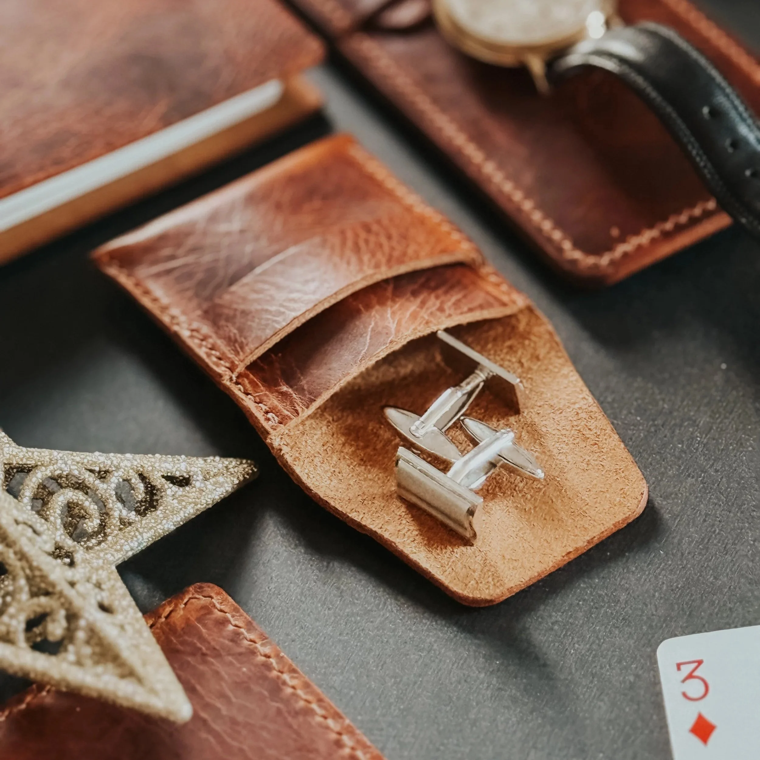 Mini Leather Jewellery Pouch – Personalised Travel Case for Rings, Earrings & Cufflinks