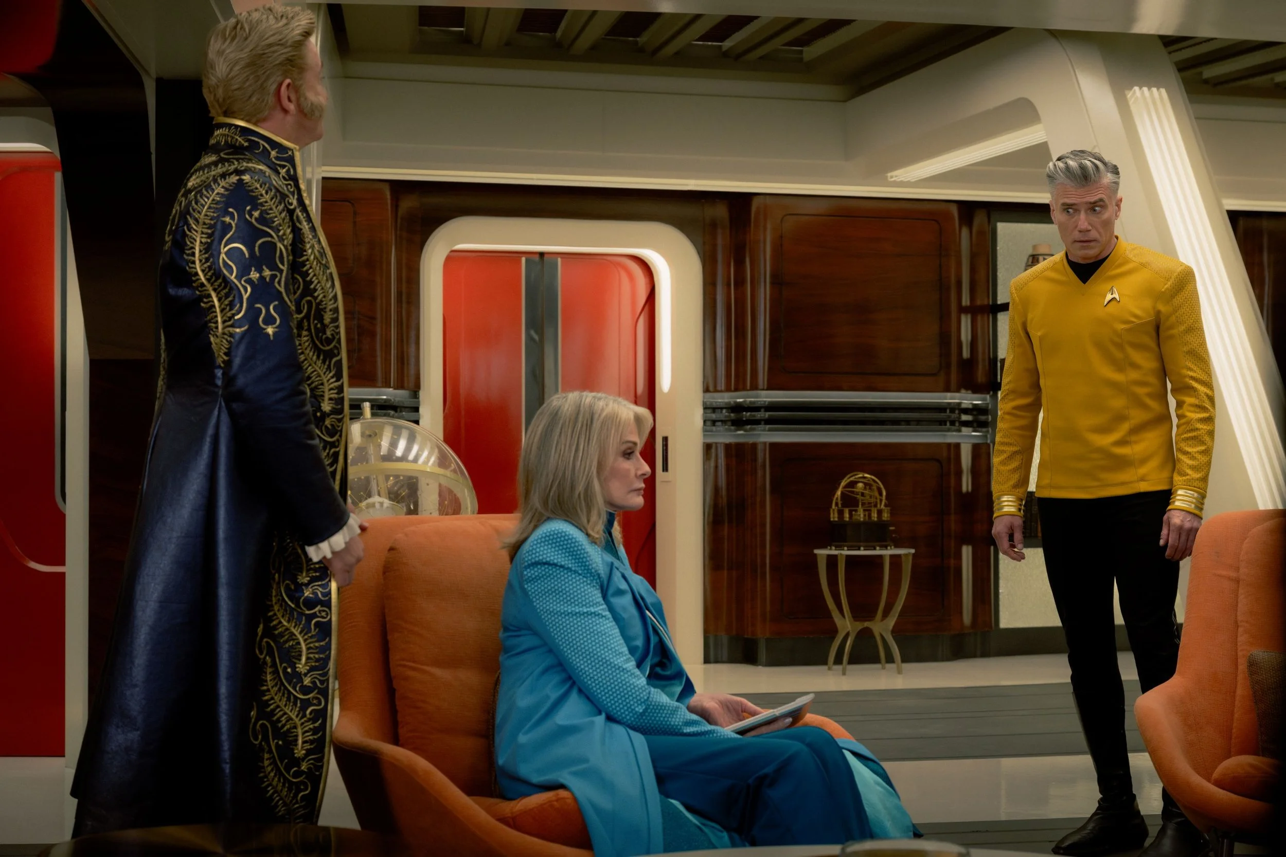 IR TV Review: STAR TREK - STRANGE NEW WORLDS - EPISODE 7 (“Like Chronitons Through the Hourglass”) [Paramount+-S4]