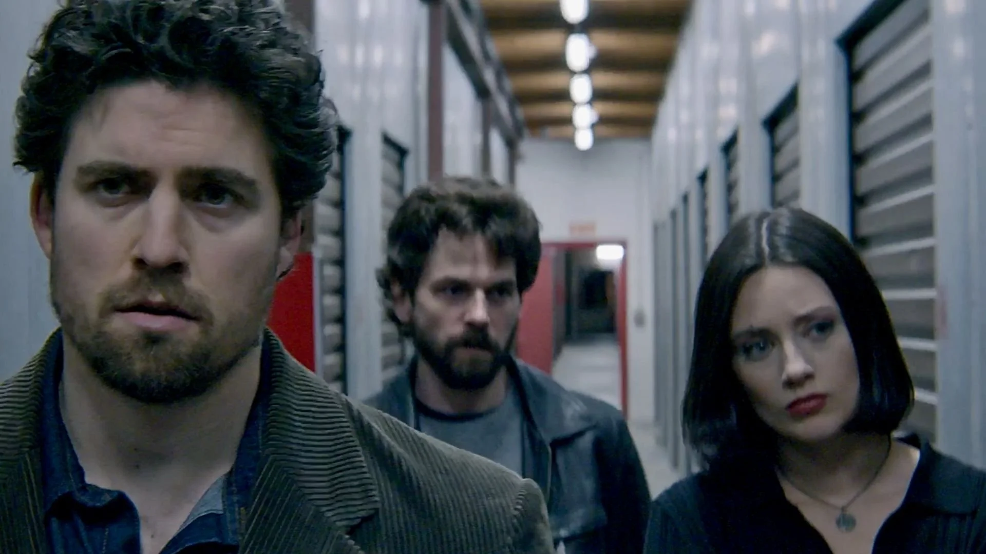 IR HE Review: THE LONELY CROWD [Desario]