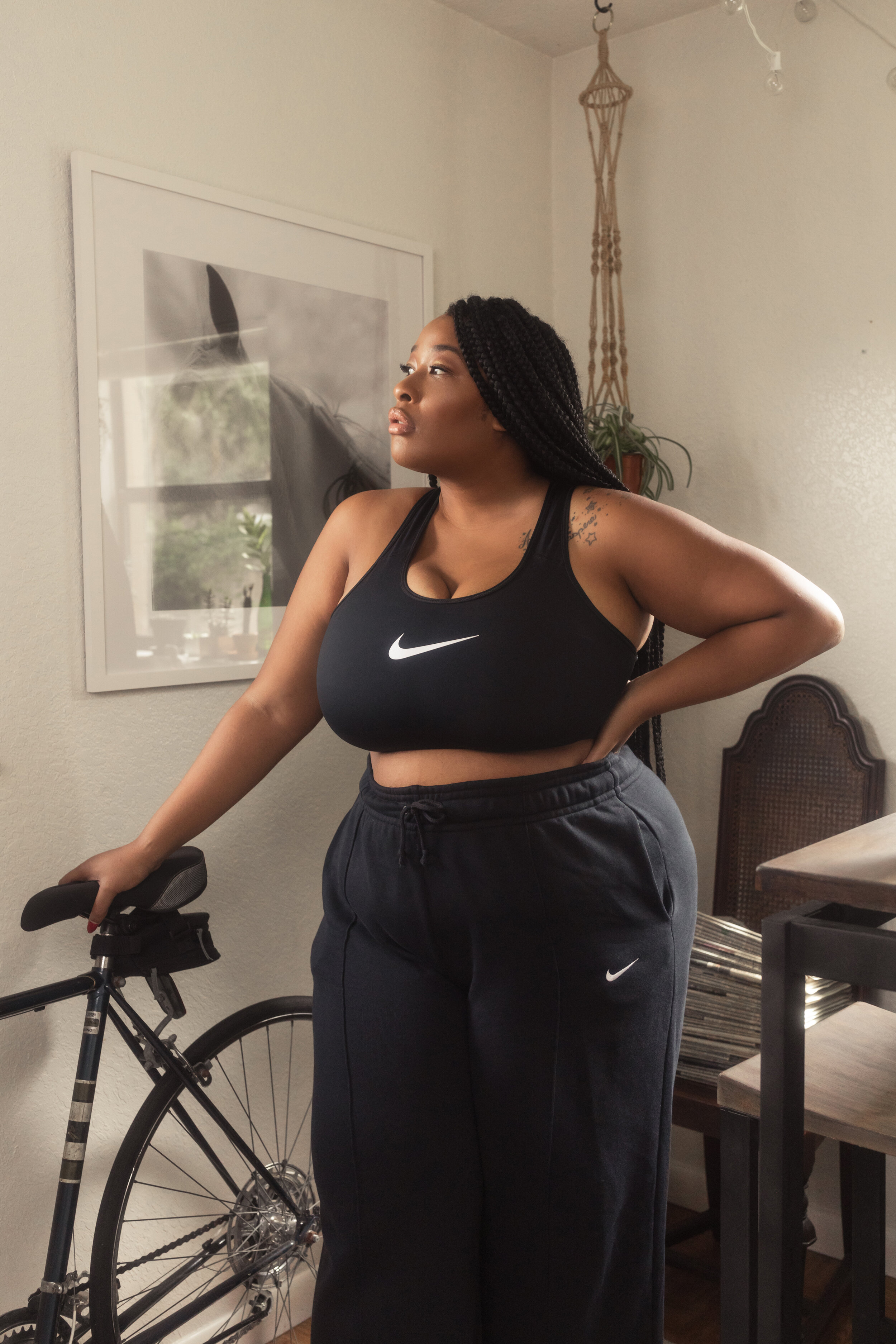 Nike Plus Size Sports Bras — Essie Golden