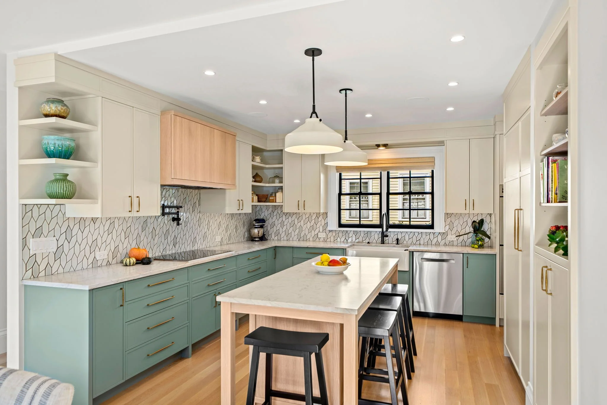 Kitchen2.jpeg
