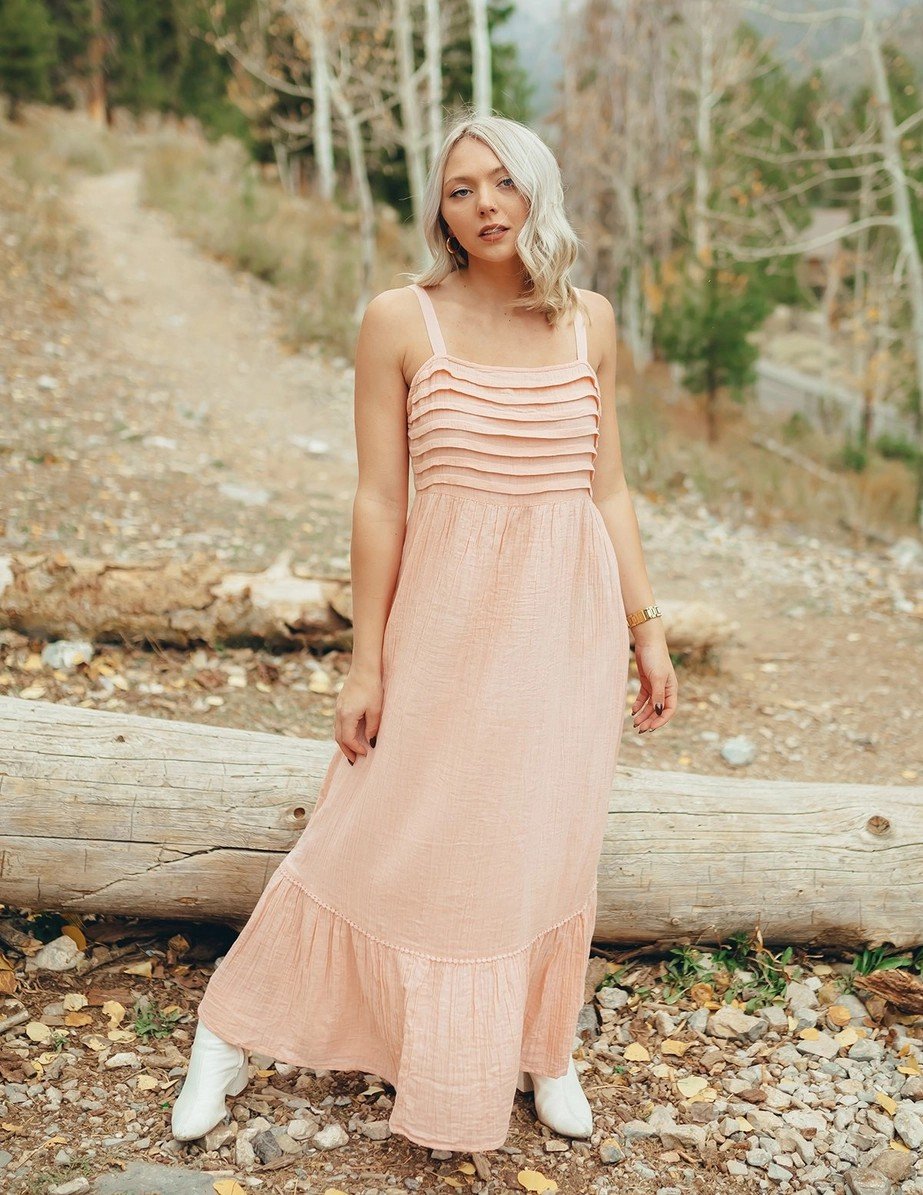 People of Leisure 100% organic cotton maxi dress withe adjustable straps in peach color