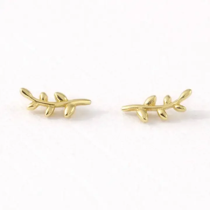 Mesa Blue olive branch stud earrings made of 18k gold plated sterling silver