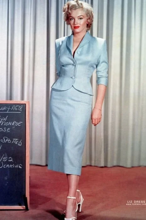 costume1.jpg