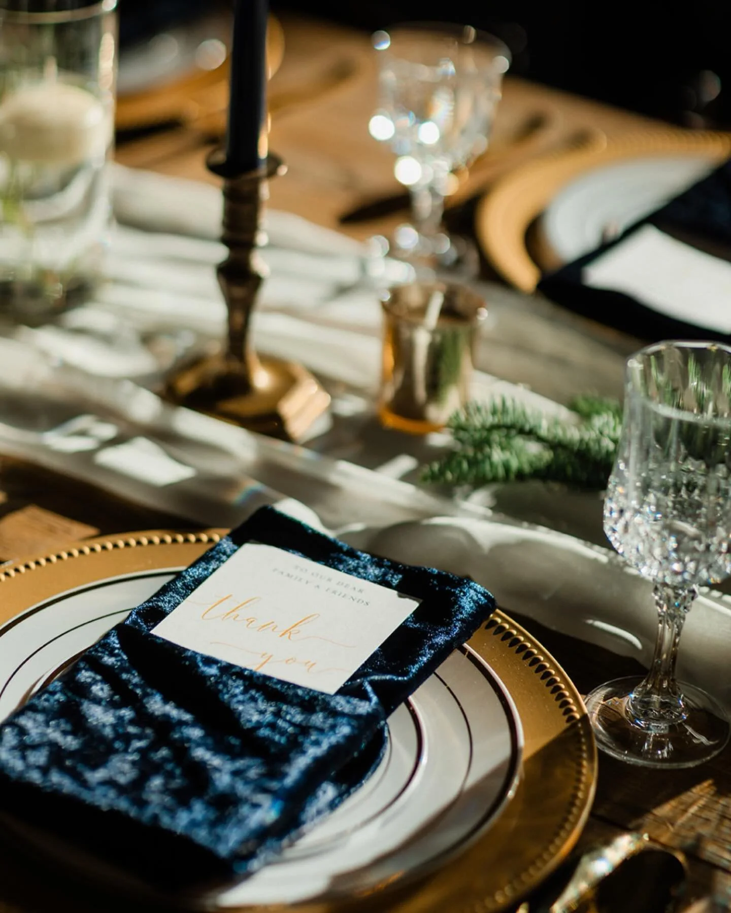 Add &ldquo;Christmas weddings&rdquo; to the list of things we&rsquo;ll never get over 🎄🥂🎁✨