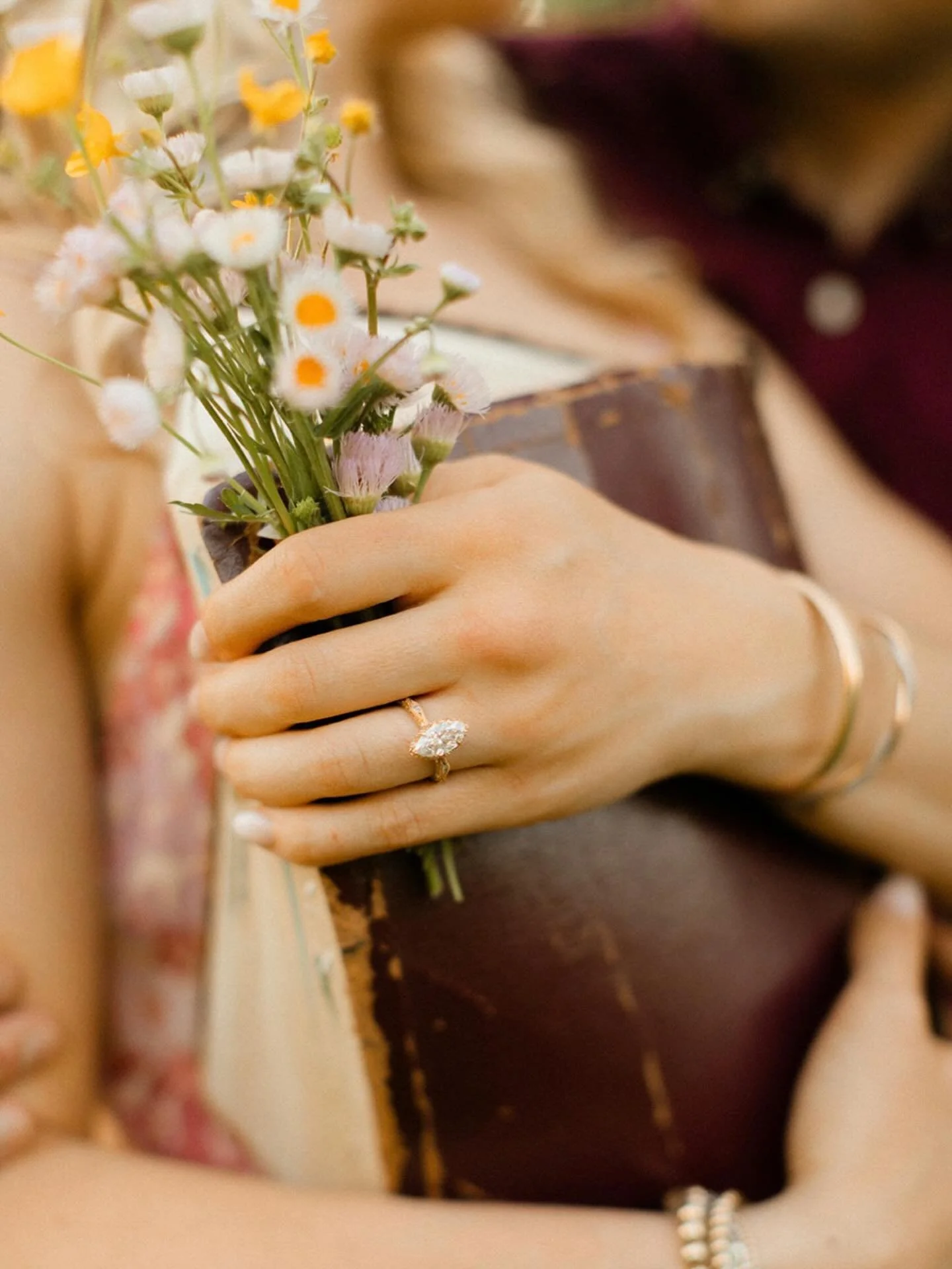 Faith, commitment, and a little bit of beauty in bloom!
A Bible, an engagement ring, and flowers&mdash;what more could you want for a love story like this? 💍🌿🪻🕊️
