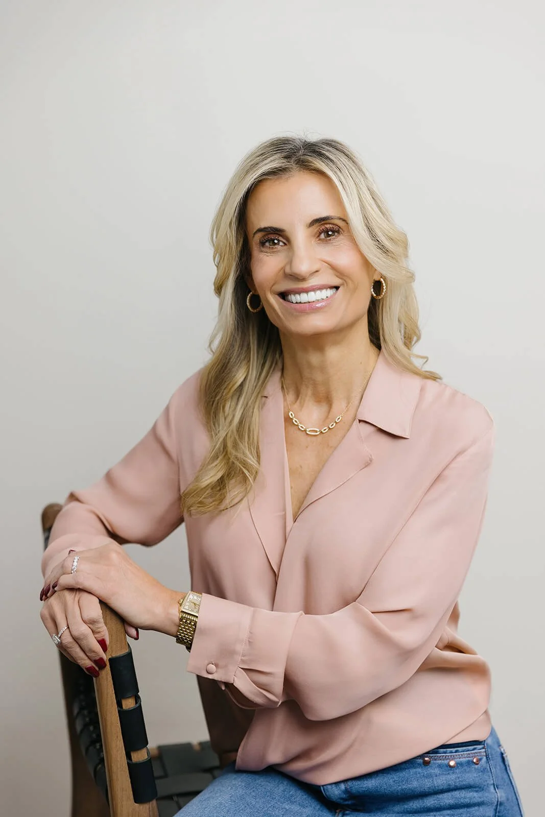 Headshot of Alexis Azzaretto from Elements Interior Design Studio in Westfield, NJ