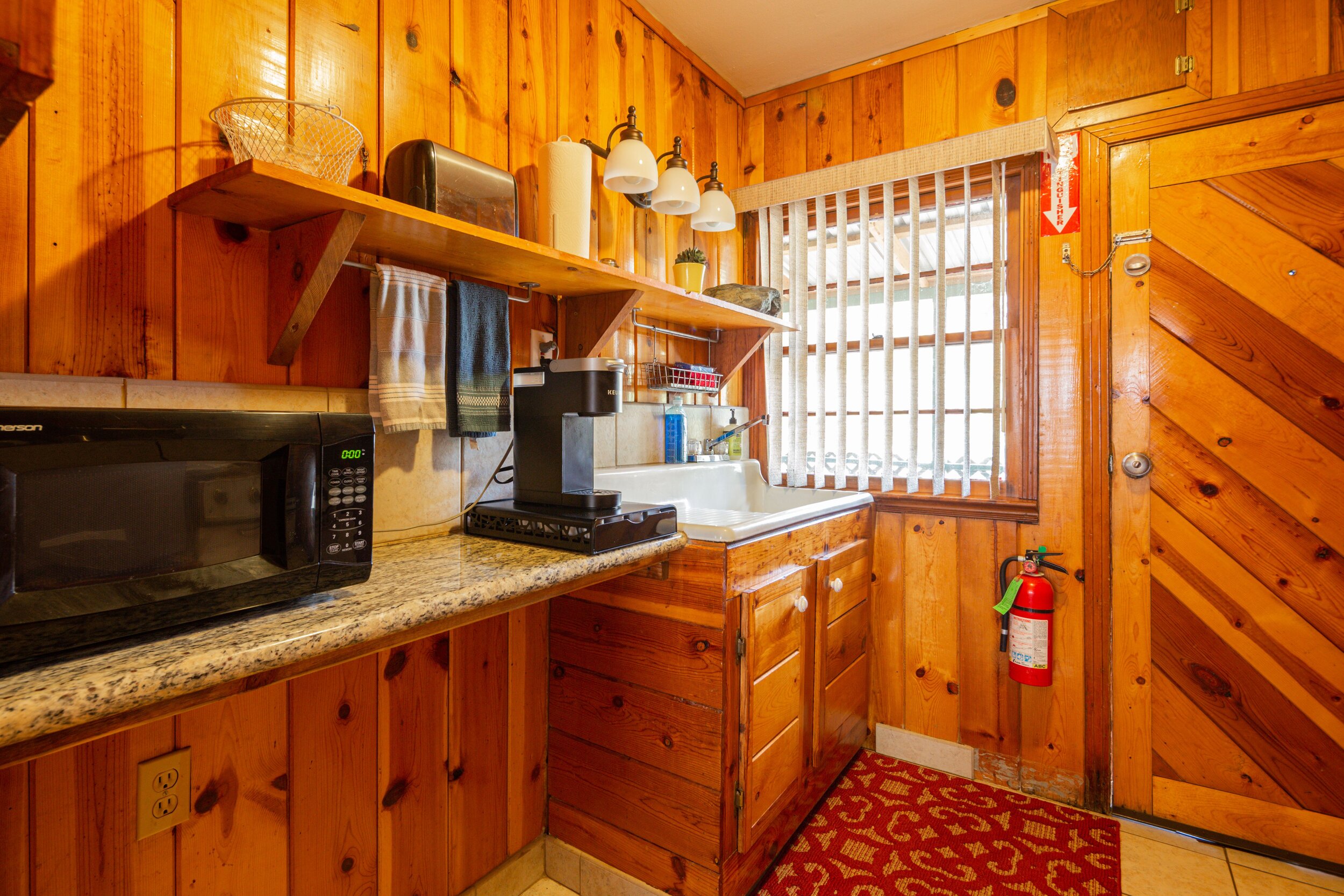 Cabin Rental River Oak (cabin 1) 10.jpeg