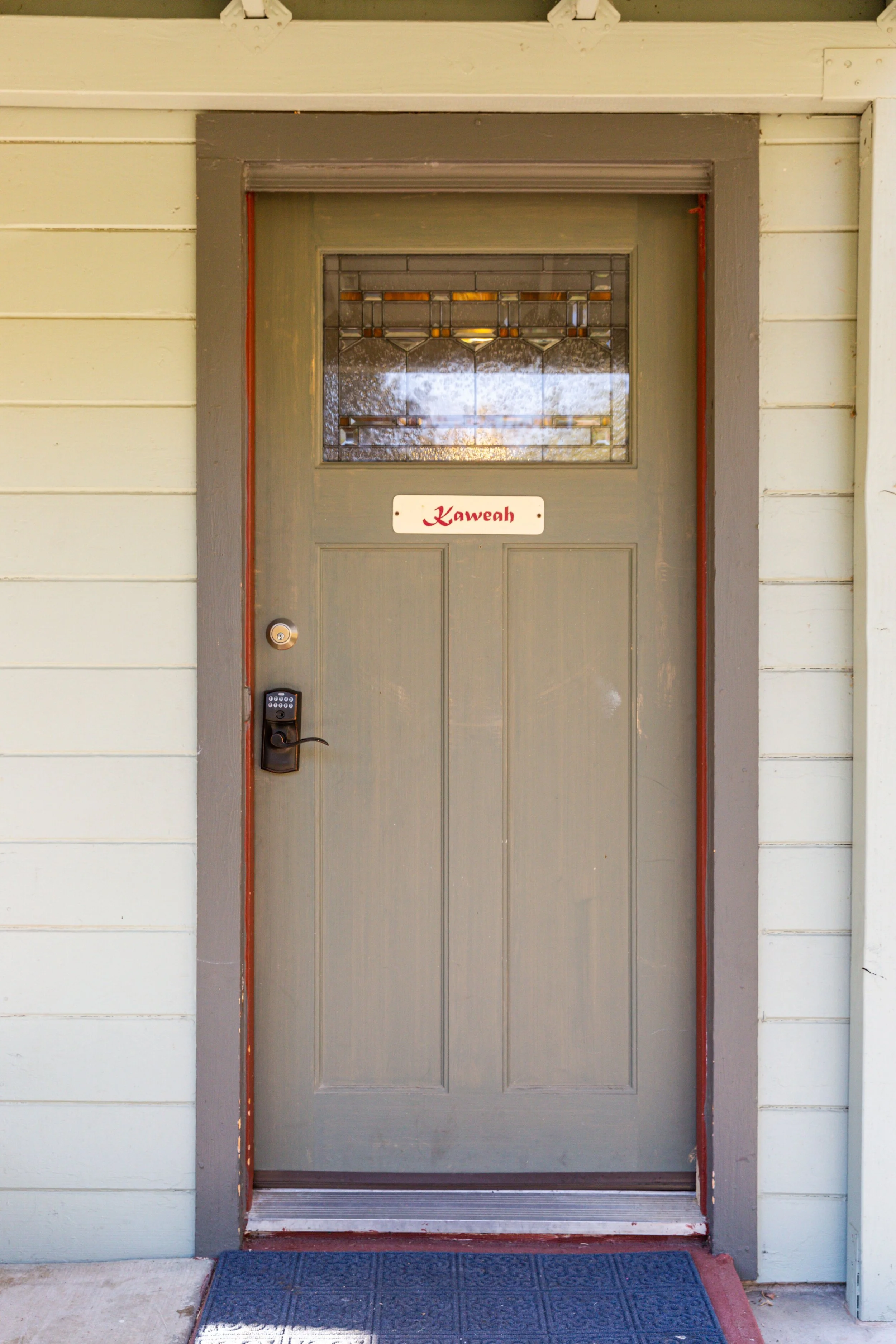 Kaweah River Cabin — Sequoia Pacific Holiday Homes