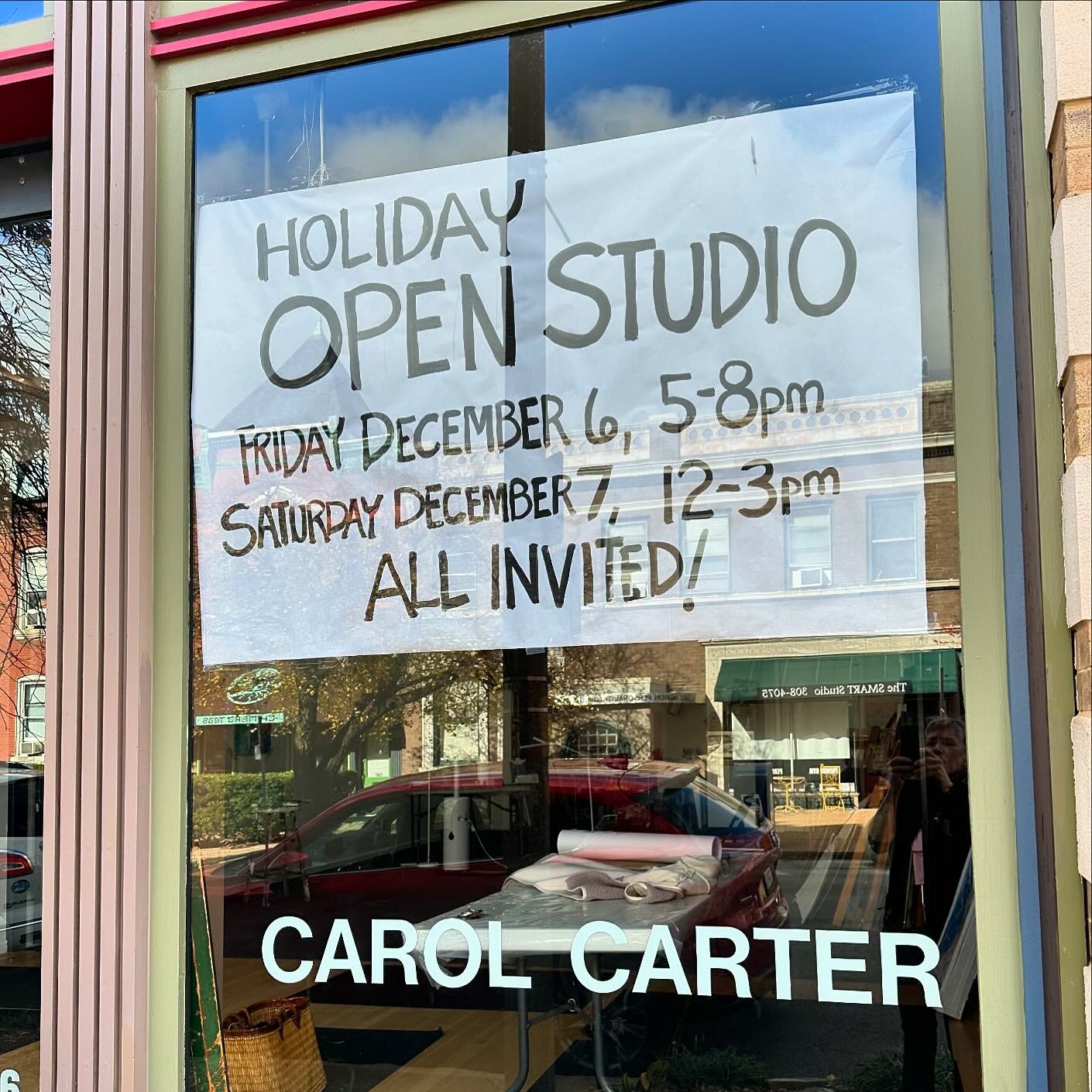 My sign is up

Holiday Open Studio

Friday December 6  5-8 pm

Saturday December 7  12-3 pm

All invited

3156 Shenandoah Avenue
St Louis, MO 63104

Compton/Shenandoah 
.
.
#stlart#stlartist#artopening#art#foxpark#towergroveeast#americsnwomenartists#