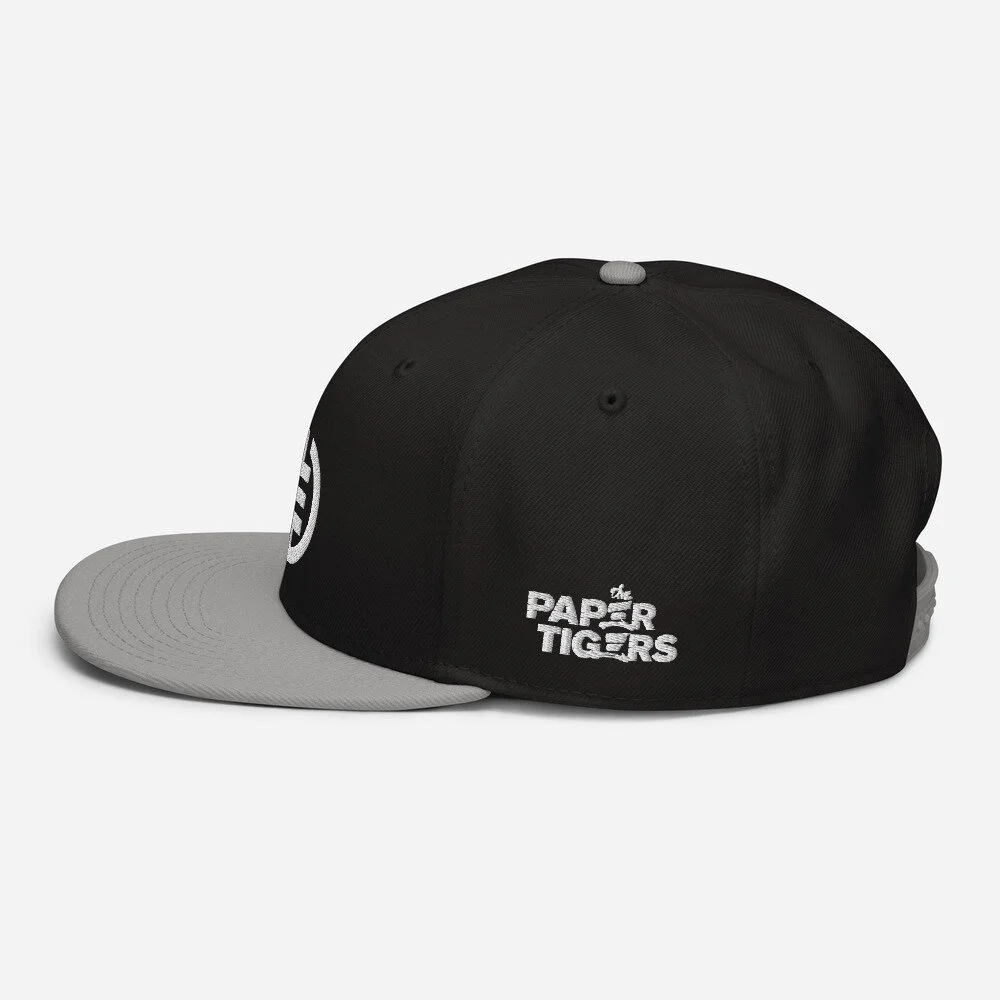snapback-gray-black-black-left-side-60e4a8c1b2809.jpg