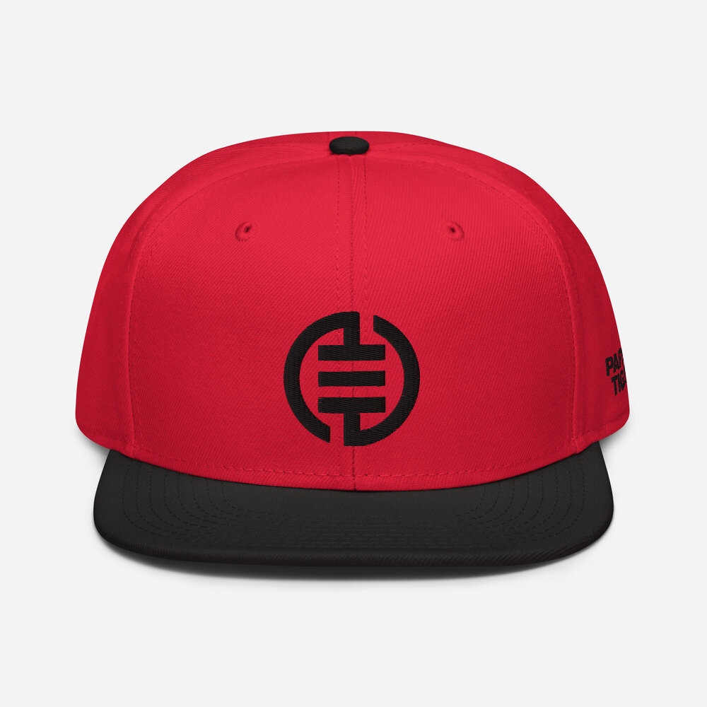 snapback-black-red-red-front-60e4ace2950c1.jpg