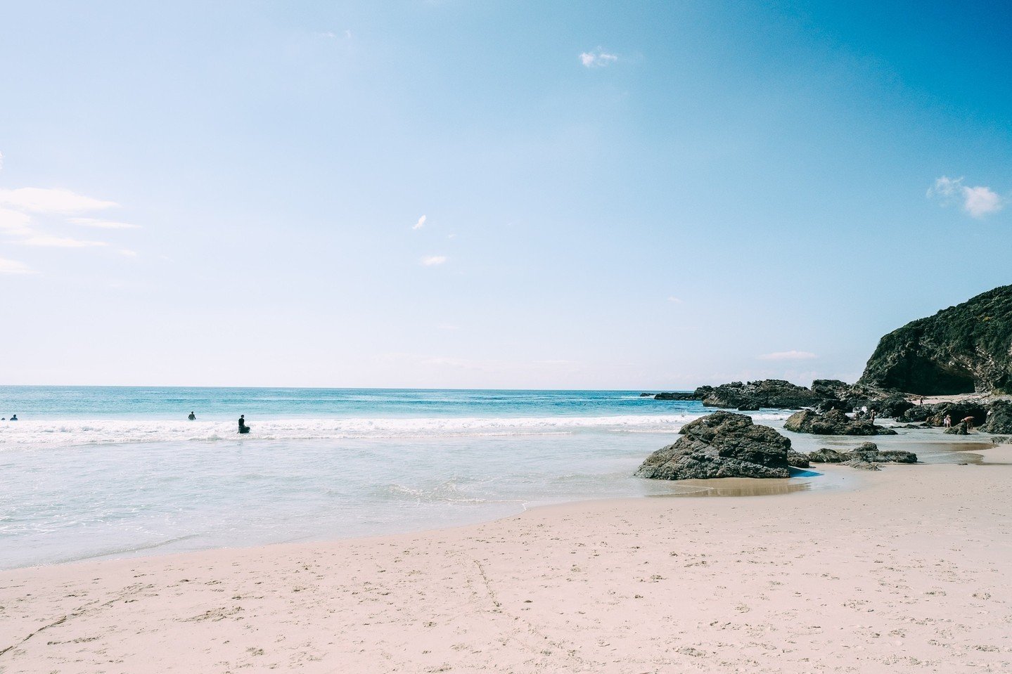 looking forward to the sunny days ahead.⁠
⁠
#forcleanoceans #pipinghotaustralia #beachdaydreams