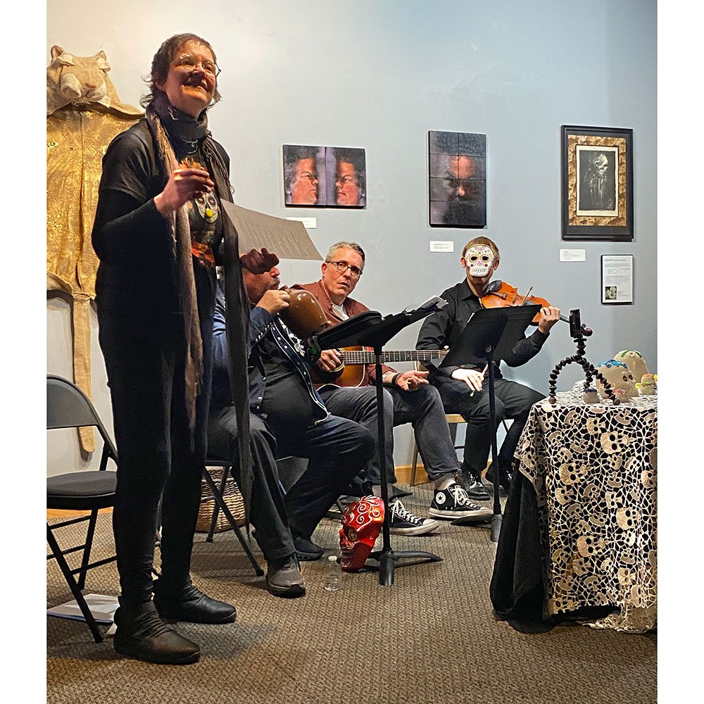 DAY OF THE DEAD :: Poet cin salach (in recitation song)