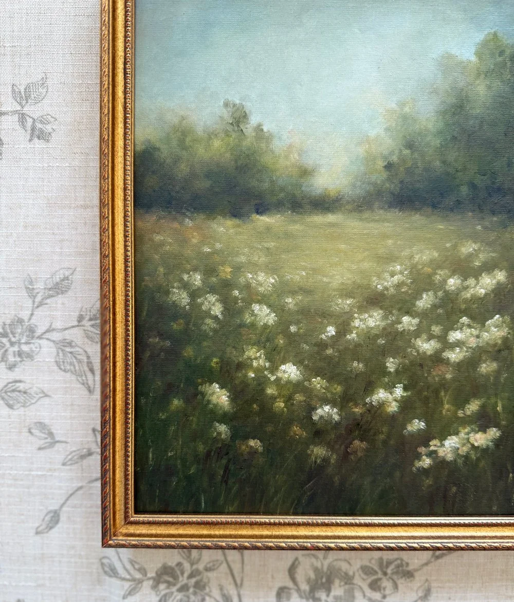 peaceful-meadow-close-up.jpg