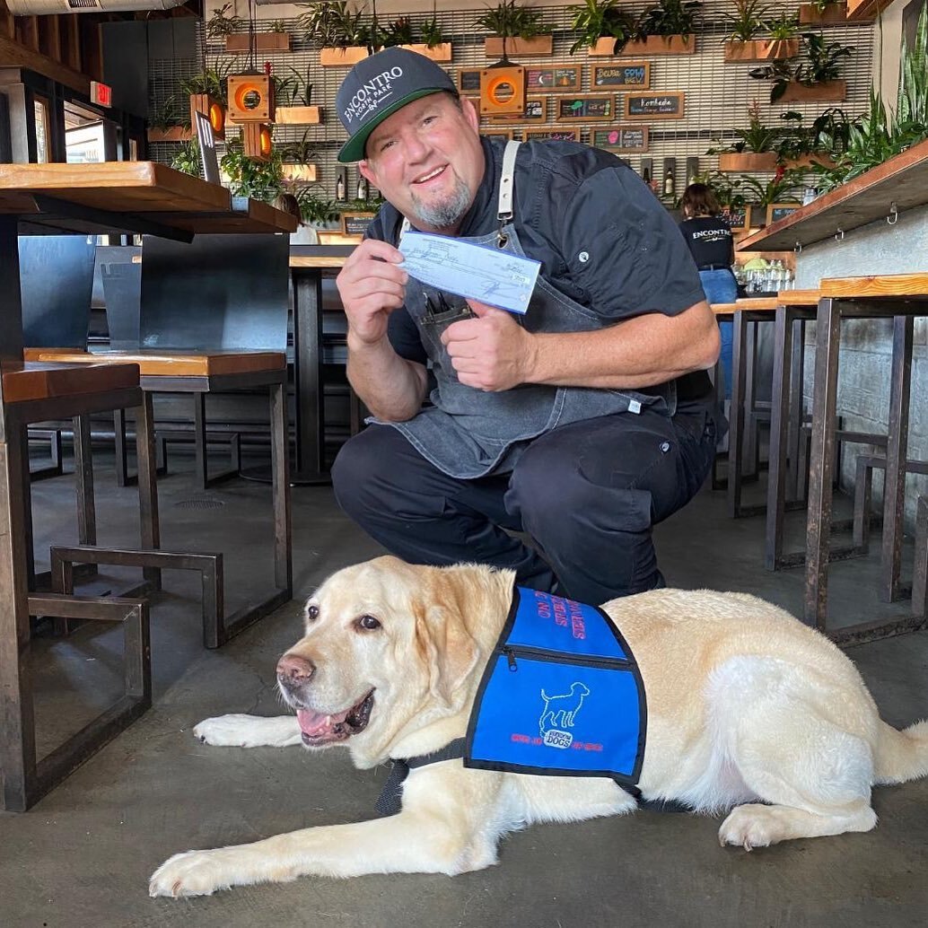 💡 Donor Spotlight 💡

A huge shoutout to Jason Hotchkiss who is the owner and chef at Encontro North Park. 

Jason has donated all of his July corn dog sales to Freedom Dogs! 🦮🇺🇸🐕&zwj;🦺

Thank you to everyone that made it to @encontronorthpark 