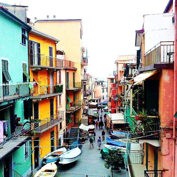 ✨Imagine✨ waking up to this vibrant view and taking your cup of coffee out to the balcony, where you drink in the colors of the streets, the stucco buildings and -- not too far off -- the sea.☕🎨🌊

What's your favorite travel daydream? ✨

Another #s