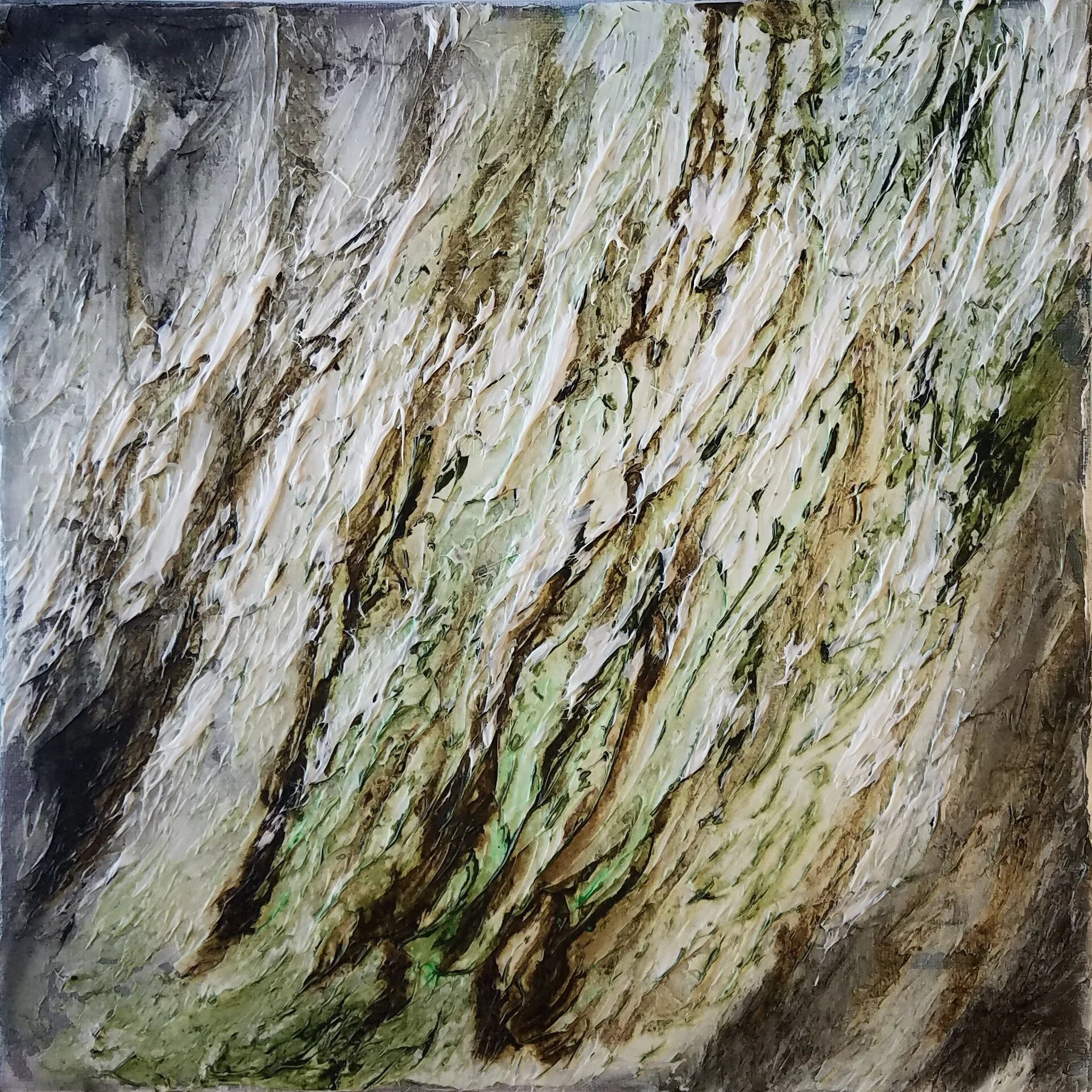 inhale green series redin winter.jpg