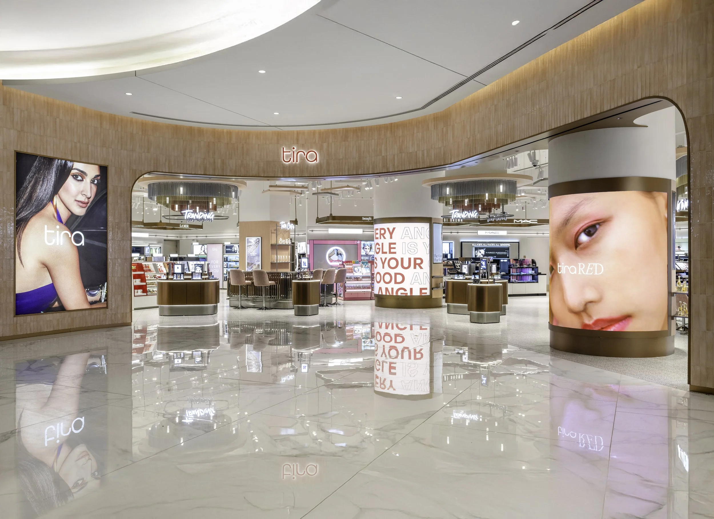 Tira - JWP flagship store