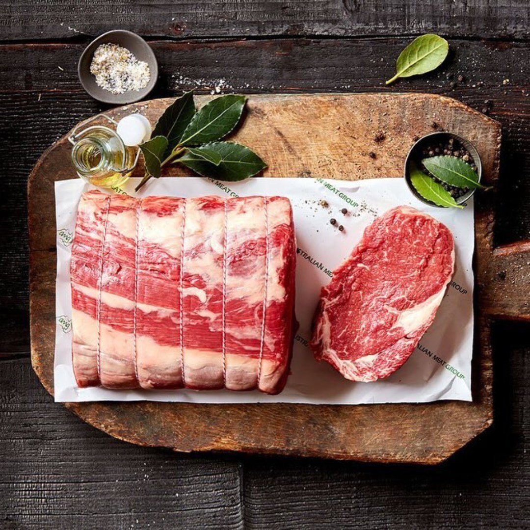 Discover the exceptional taste and quality of our Southern Ranges SR2 beef. Sourced from the lush pastures of Victoria and Southern New South Wales, this premium beef is renowned for its flavor, tenderness, and natural marbling.

Key features:
&bull;
