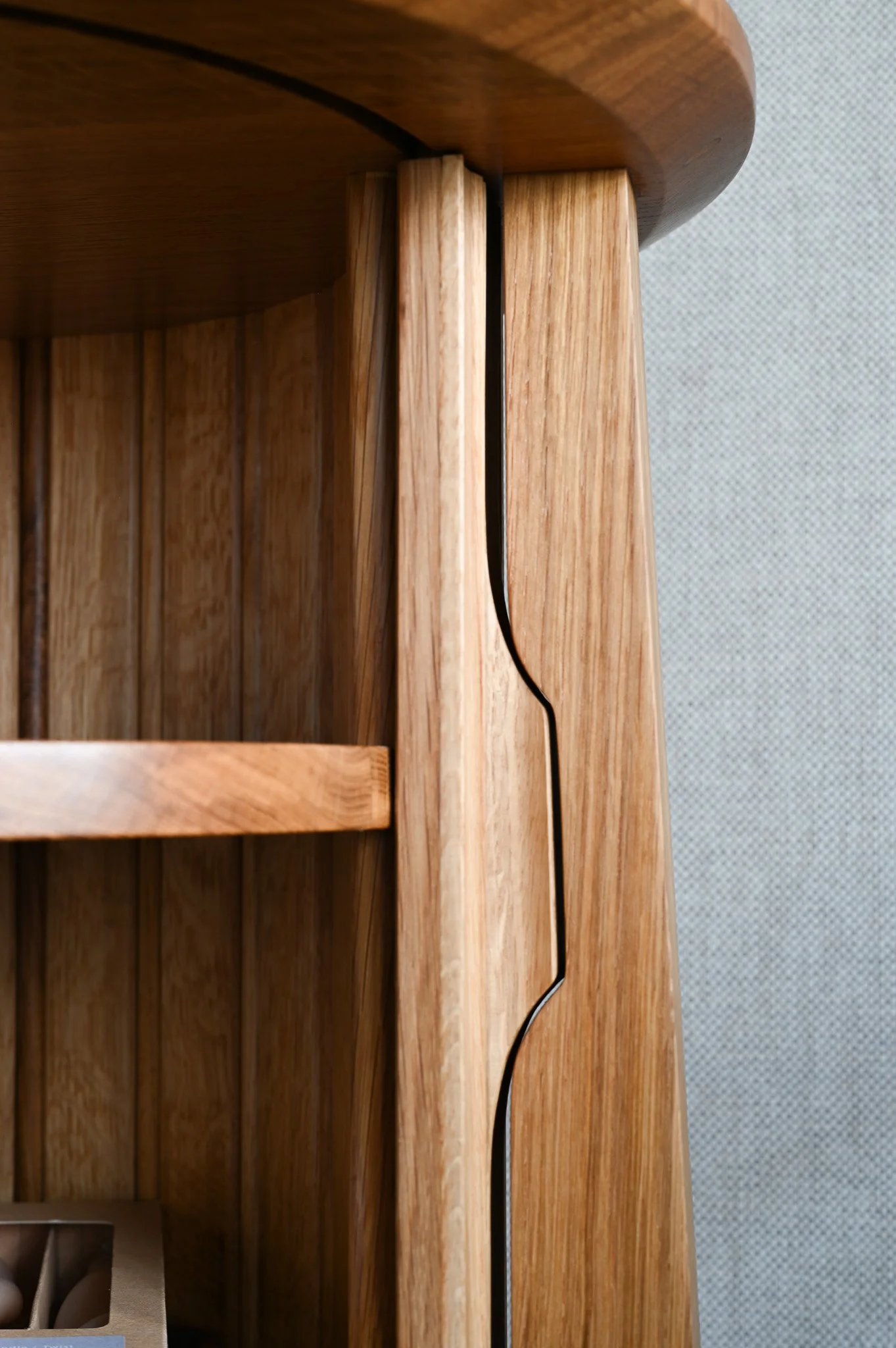 3.solsgirth-detail.jpg