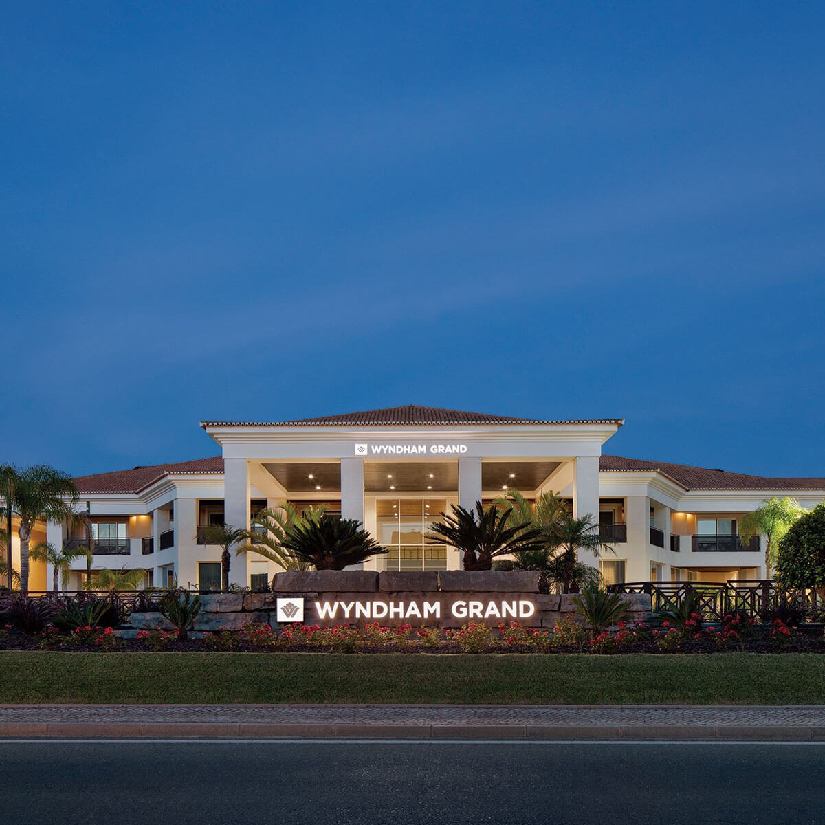 wyndham_grand_algarve_night.jpeg