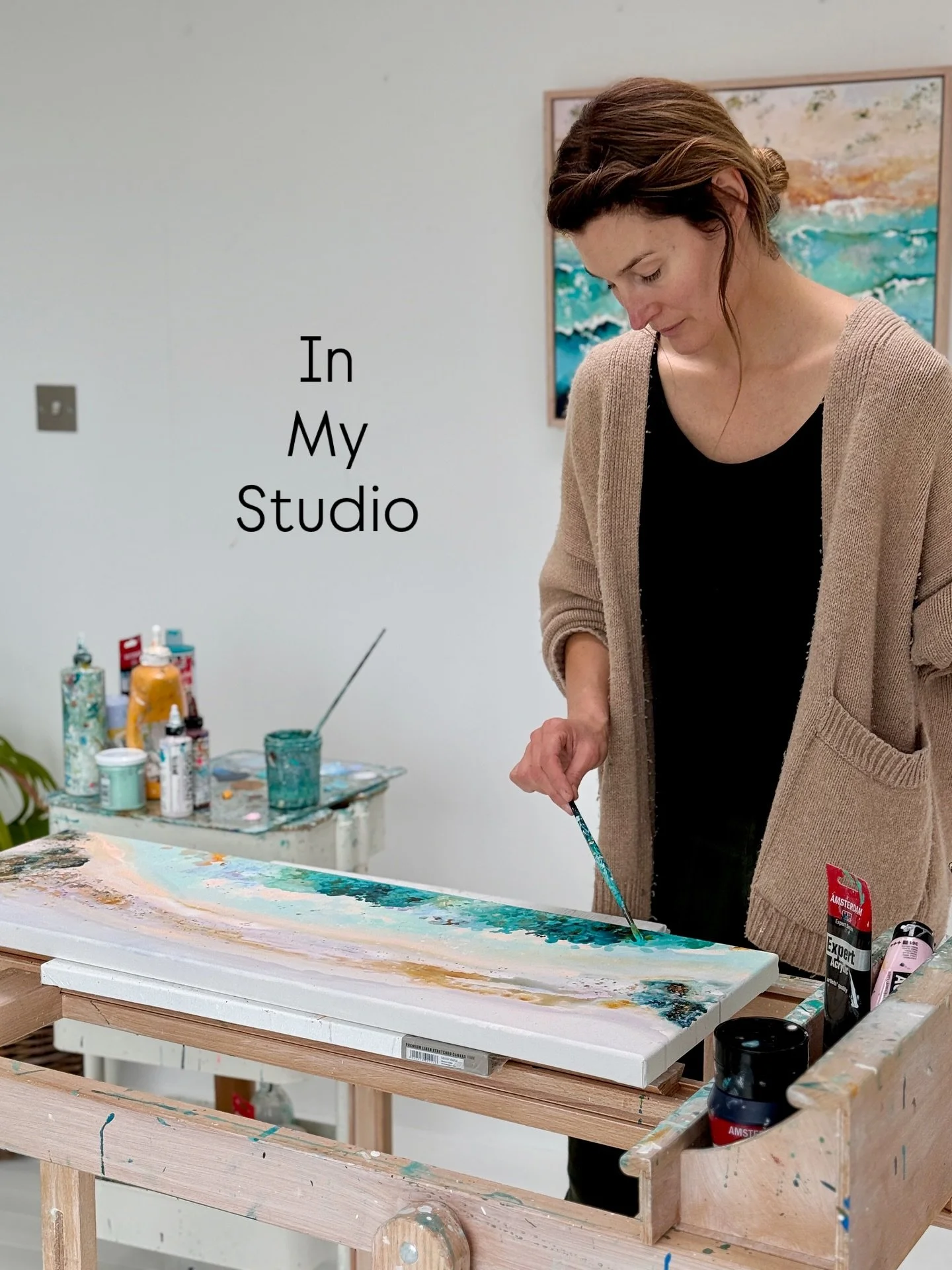 I N  M Y  A R T  S T U D I O 🖌️

A place of pure creativity and freedom. My happy place.

Are you looking for original art ? If so what are you looking for? Maybe you have a special place that you&rsquo;d love me to paint? 

 Pop your comments below