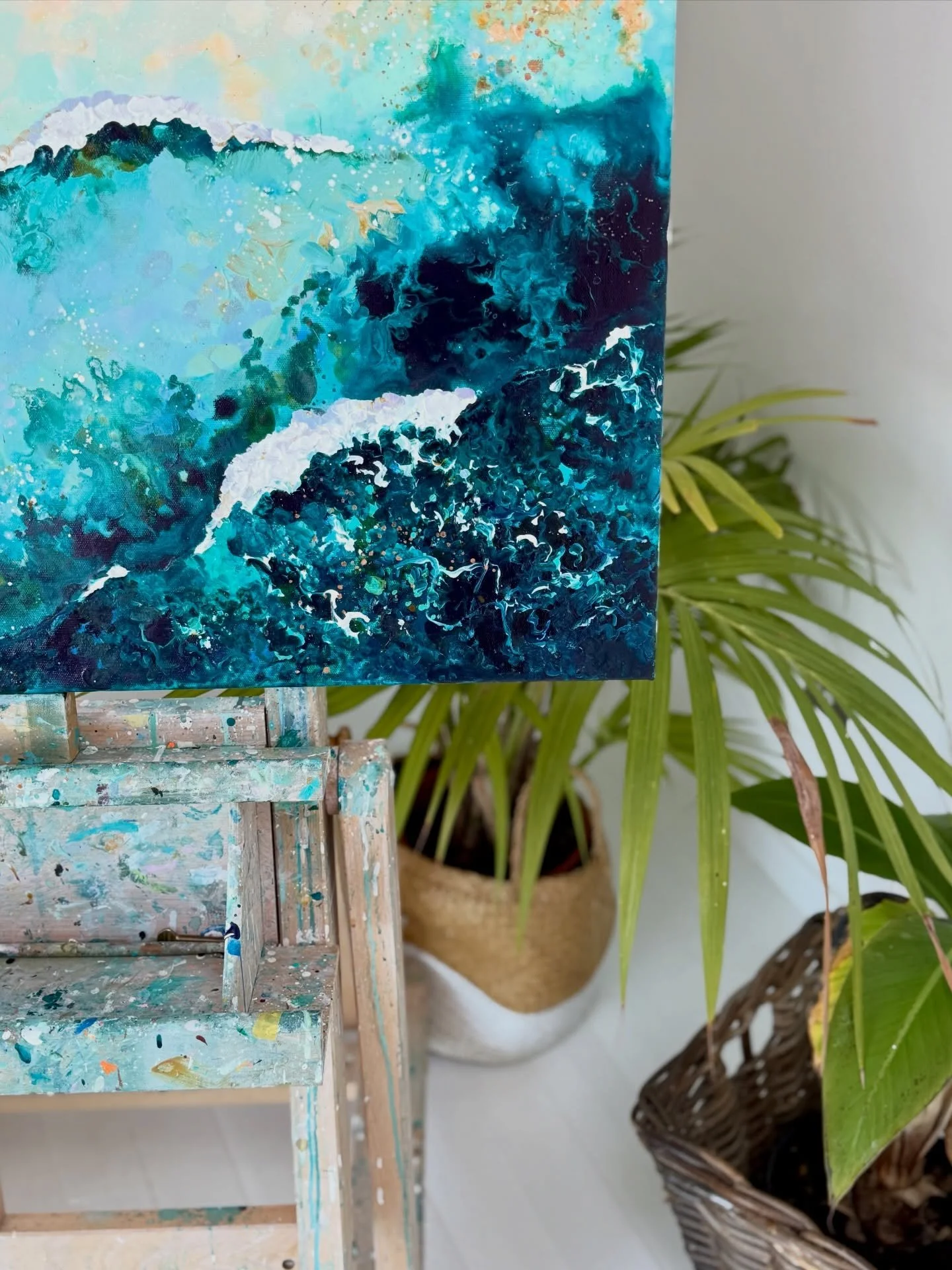 W A V E S 🌊

I love painting them.

#waves #waveart #aerialistsofinstagram