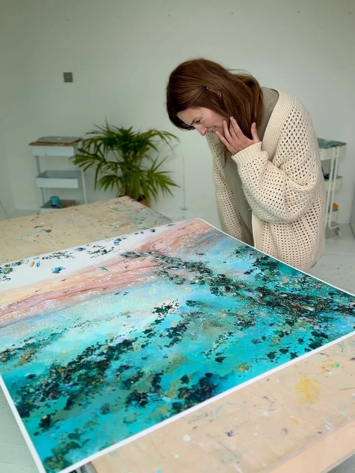 See the detail in my prints 🖌️

This amazing print &lsquo;Breakwaters&rsquo; is available in three size options.

My original artworks are scanned by a 3D scanner, not photographed where you won&rsquo;t nearly get as much detail. The whole process i