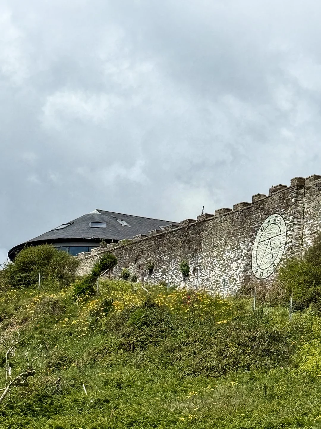 Gara-rock-hotel-art-residency-lucy-young-3.jpg