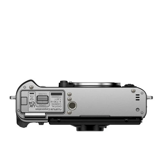 FUJIXT30IIISILVER (4).jpg