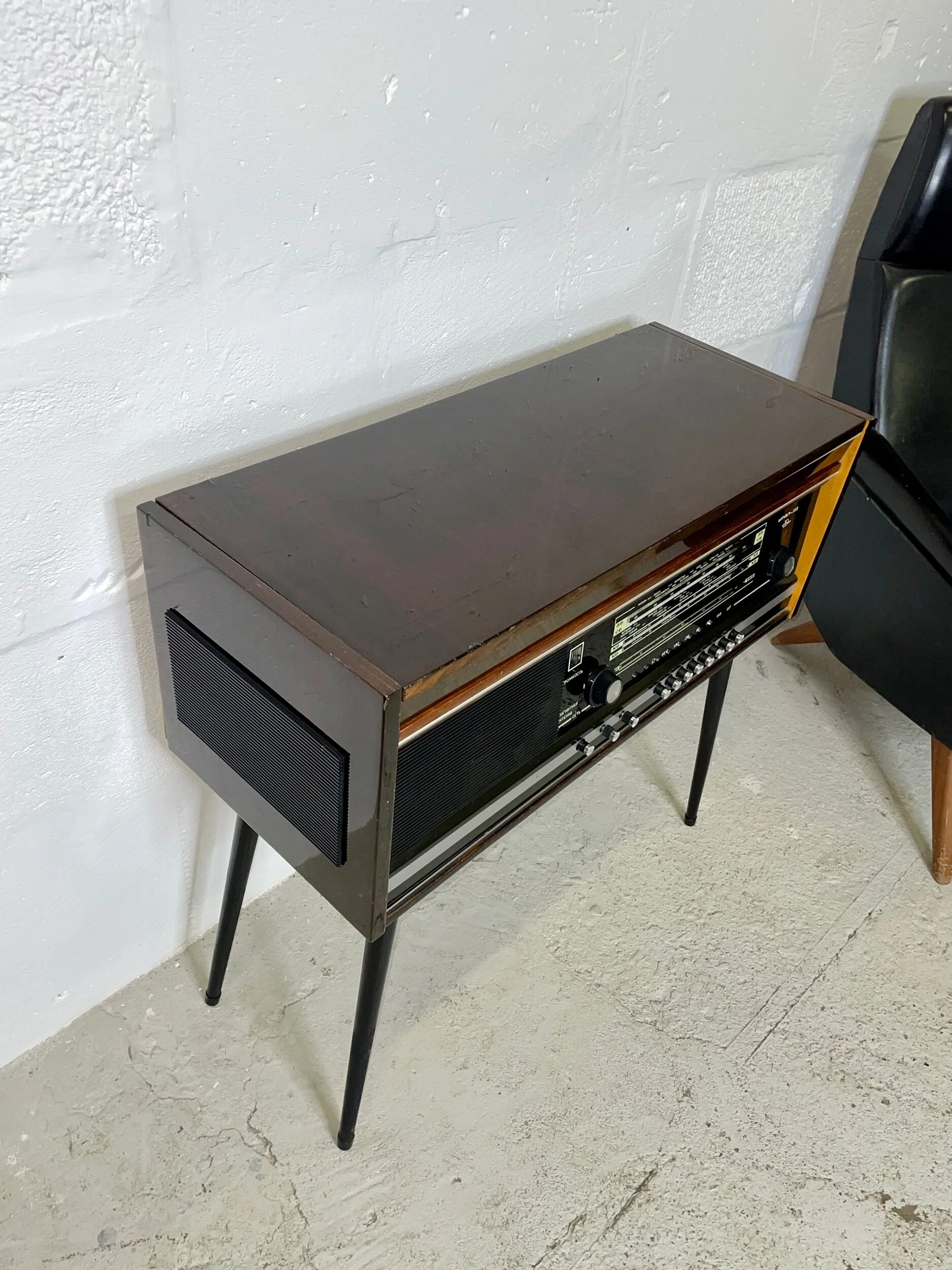 A8357B9A-6DBF-449B-BFED-331A5A69C91D