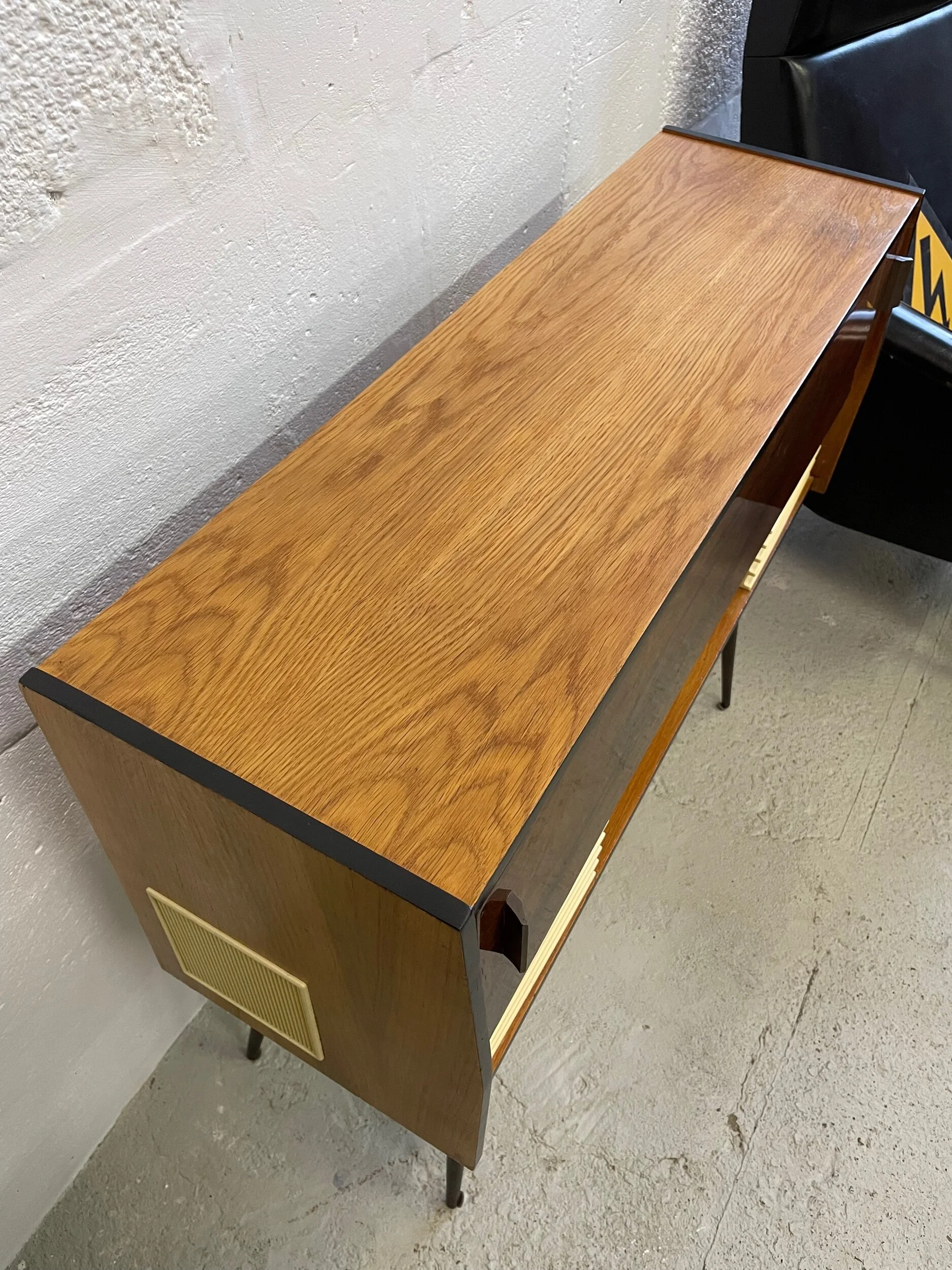 A0734F99-8AC3-412B-ACCC-DD7312D1CA2D