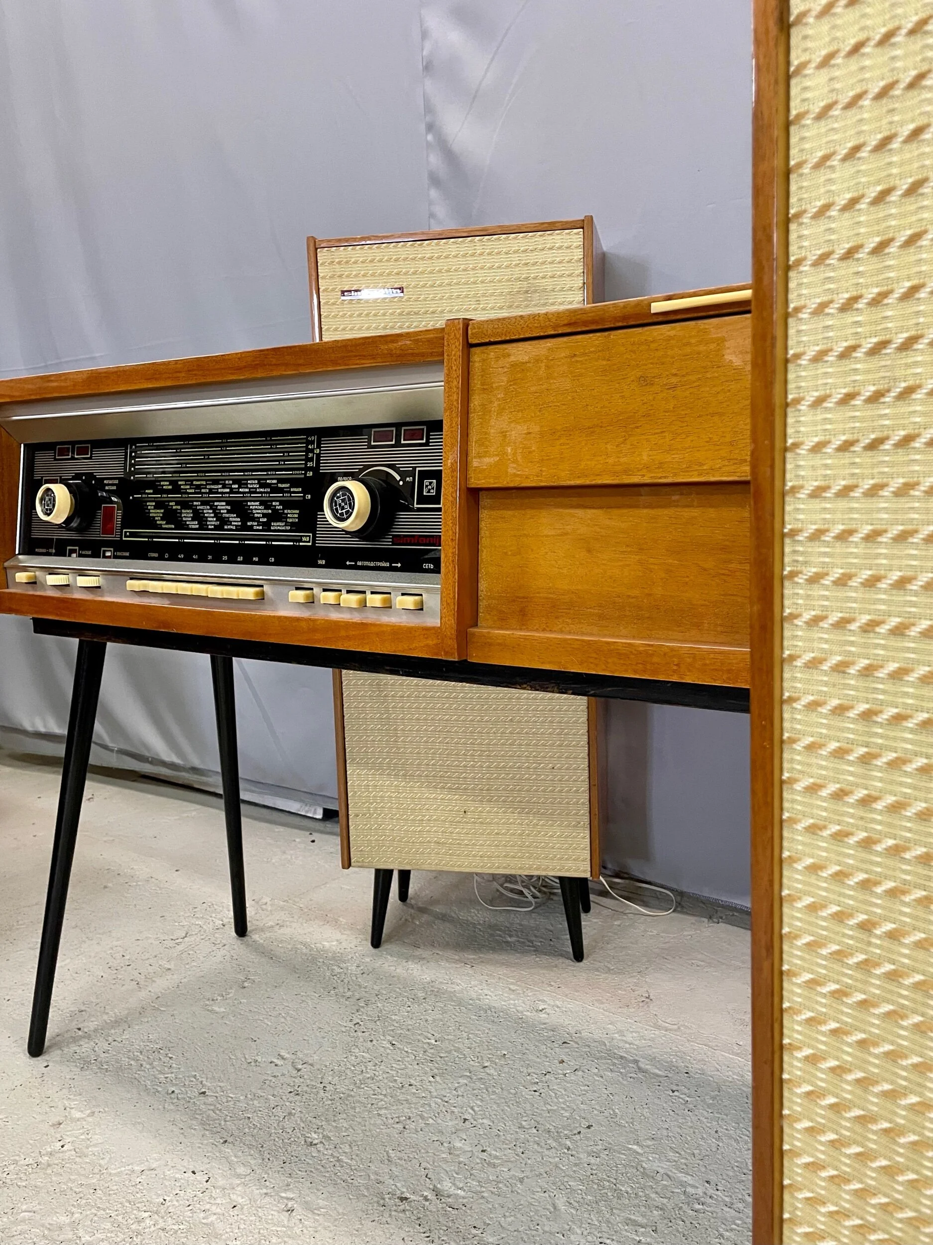 2D734831-1CFF-4CC7-98D1-F8C6336090FA