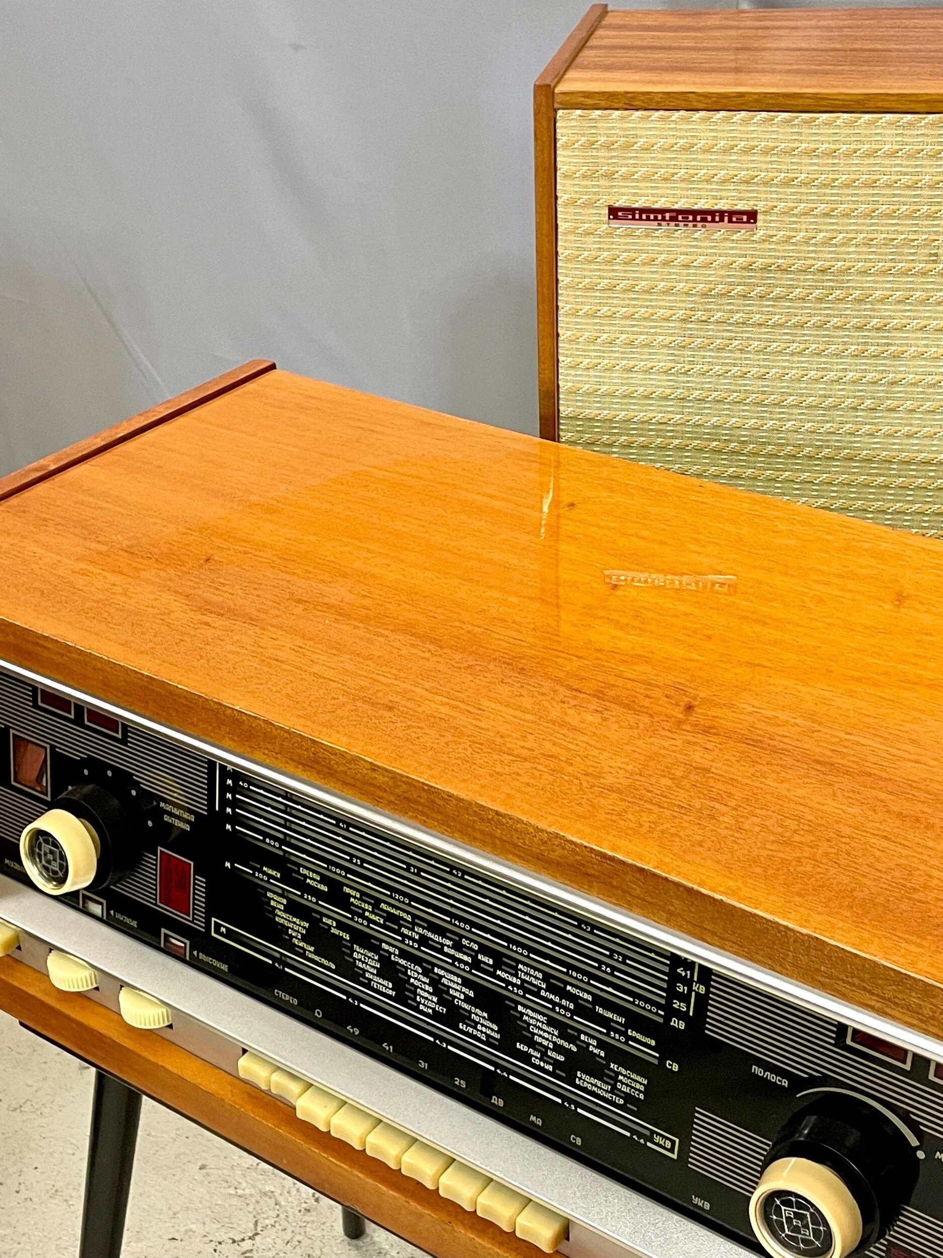 5EAB2E4E-12FA-49CF-B064-F7CFA4450C20