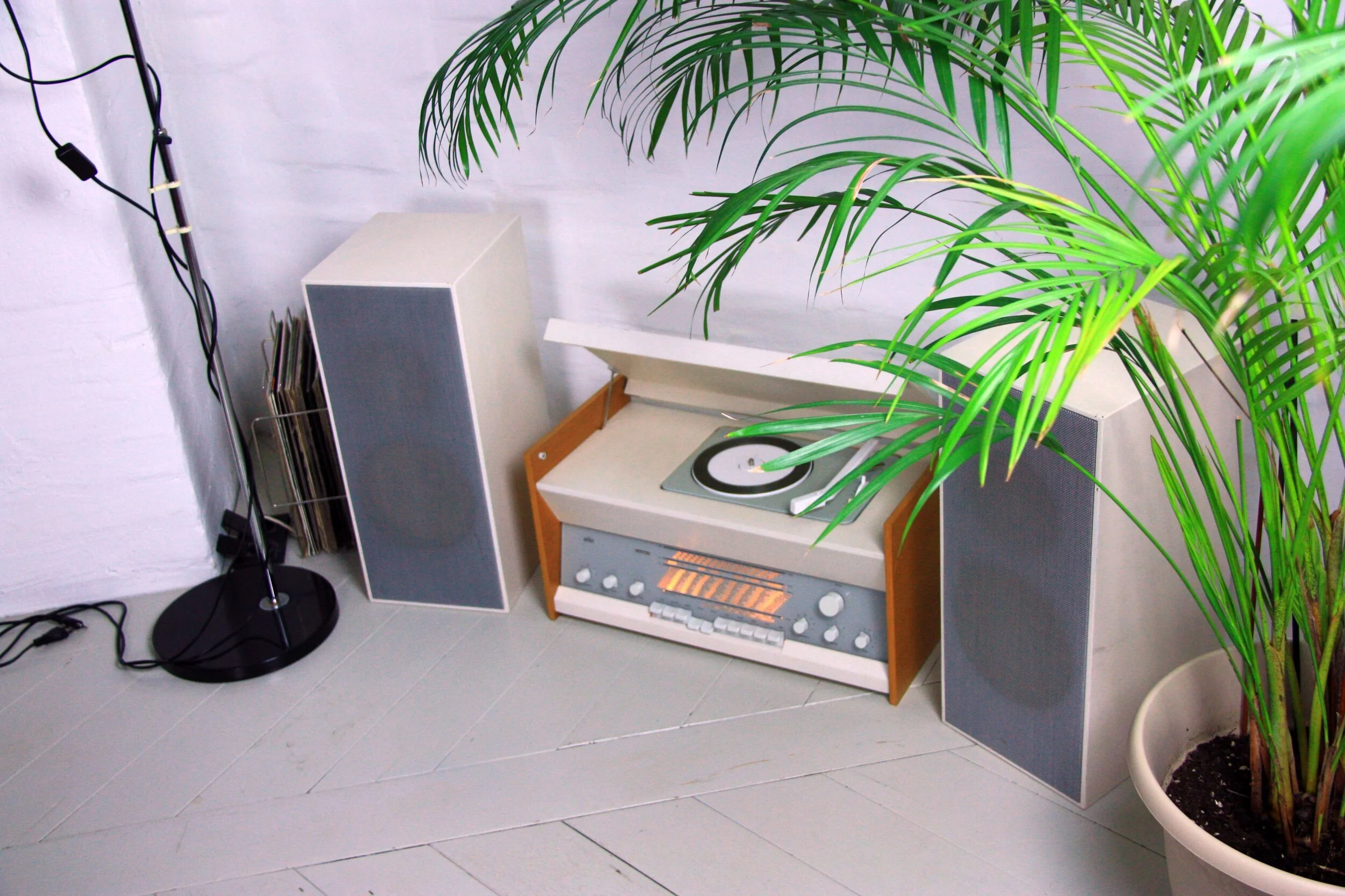 4A95DEEF-1B40-448E-8498-63811DFC0347