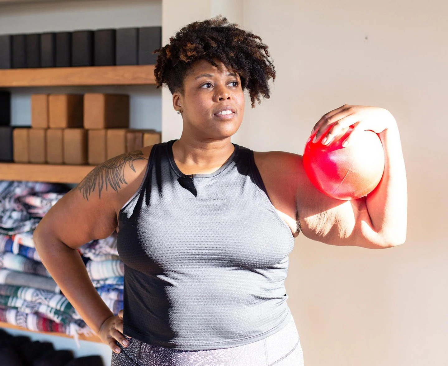 See you Saturday at the Barre (class) with Isabel! 

11:15 at YH Georgia Ave.