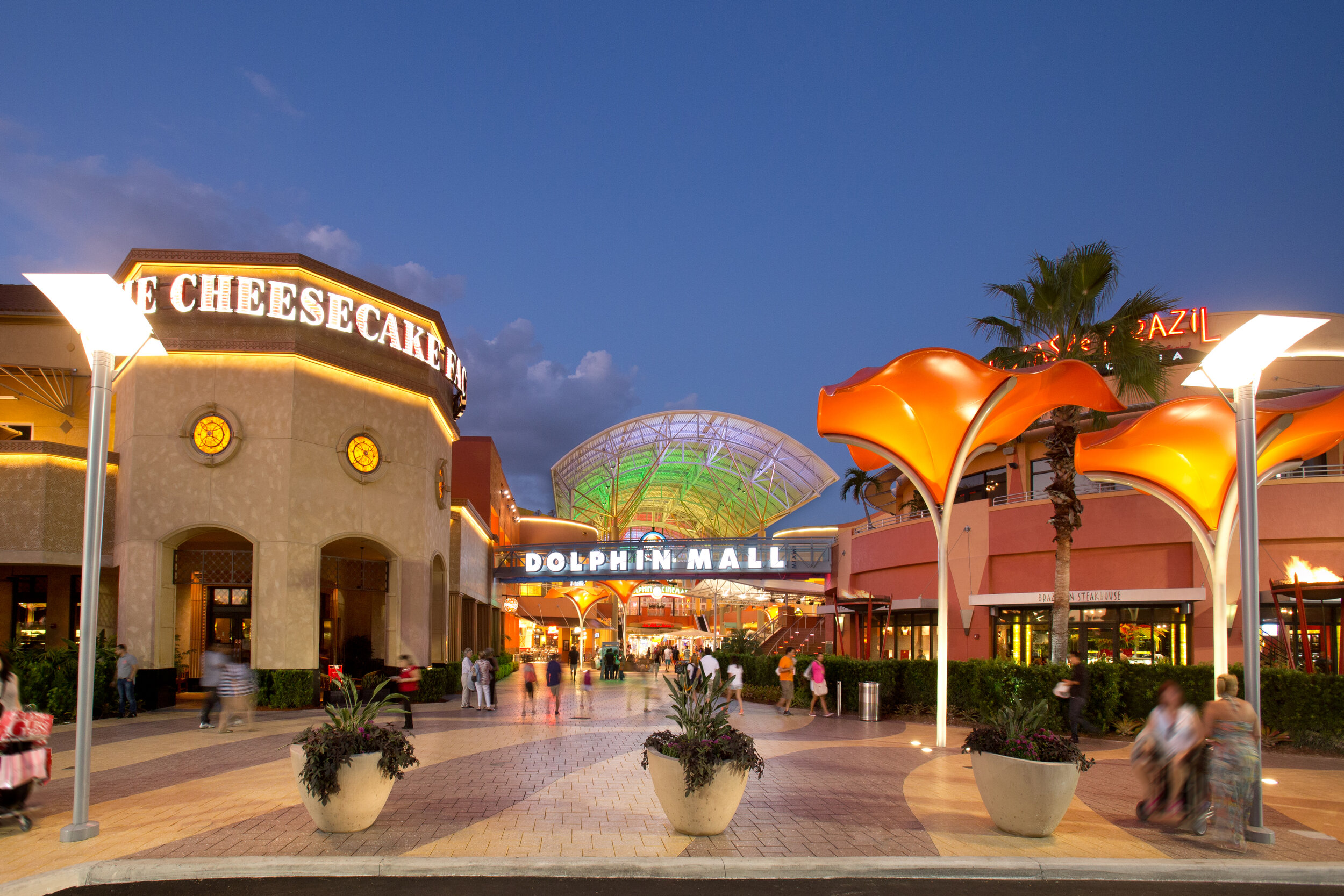Dolphin Mall — Lease with Taubman