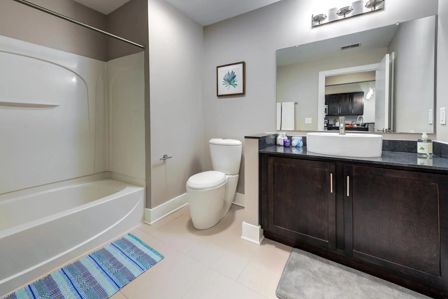 Photo Gallery Apartments in Columbus, Ohio — 600 Goodale