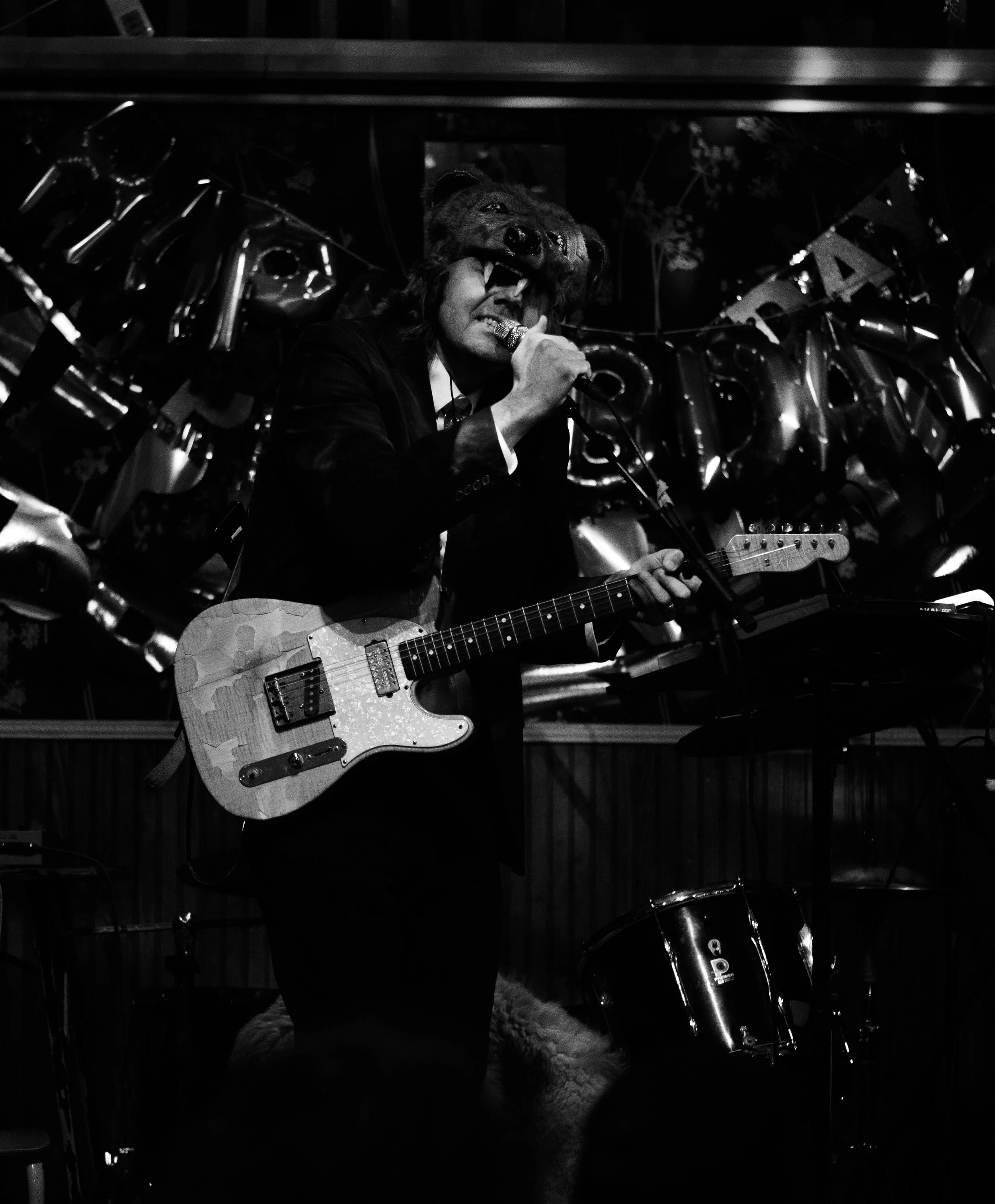 Minorcan-Bear-Tele-BW.jpg