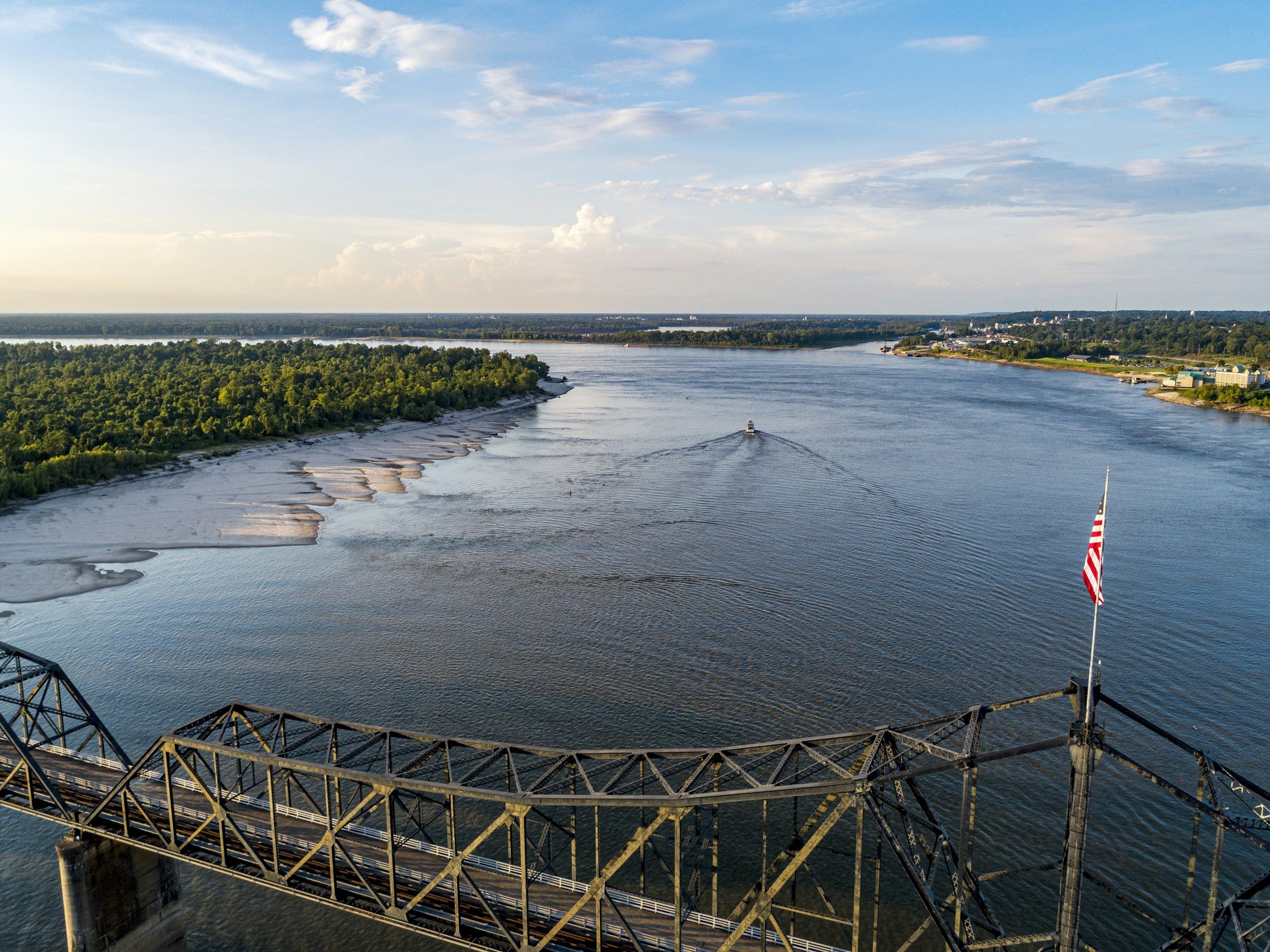 aerial view of the Mississippi River