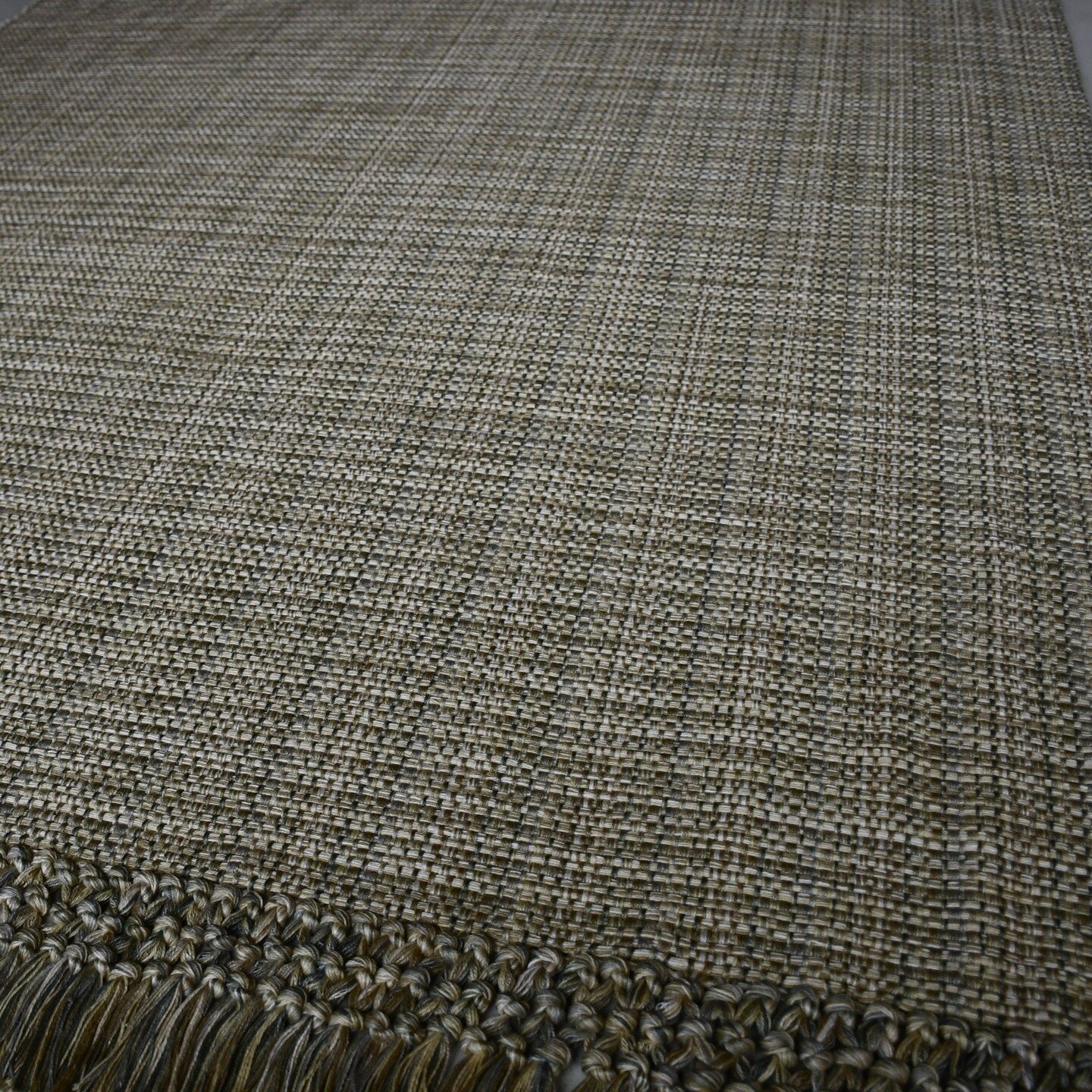 Getting ready to ship this beauty out: the catchy name DW HLB - aka double woven heavy linen basket - with this spectacular fringe work finish. Sam's innate colour sense strikes again.

#customrug #handwovenrug #linenrug #luxuriousinteriors