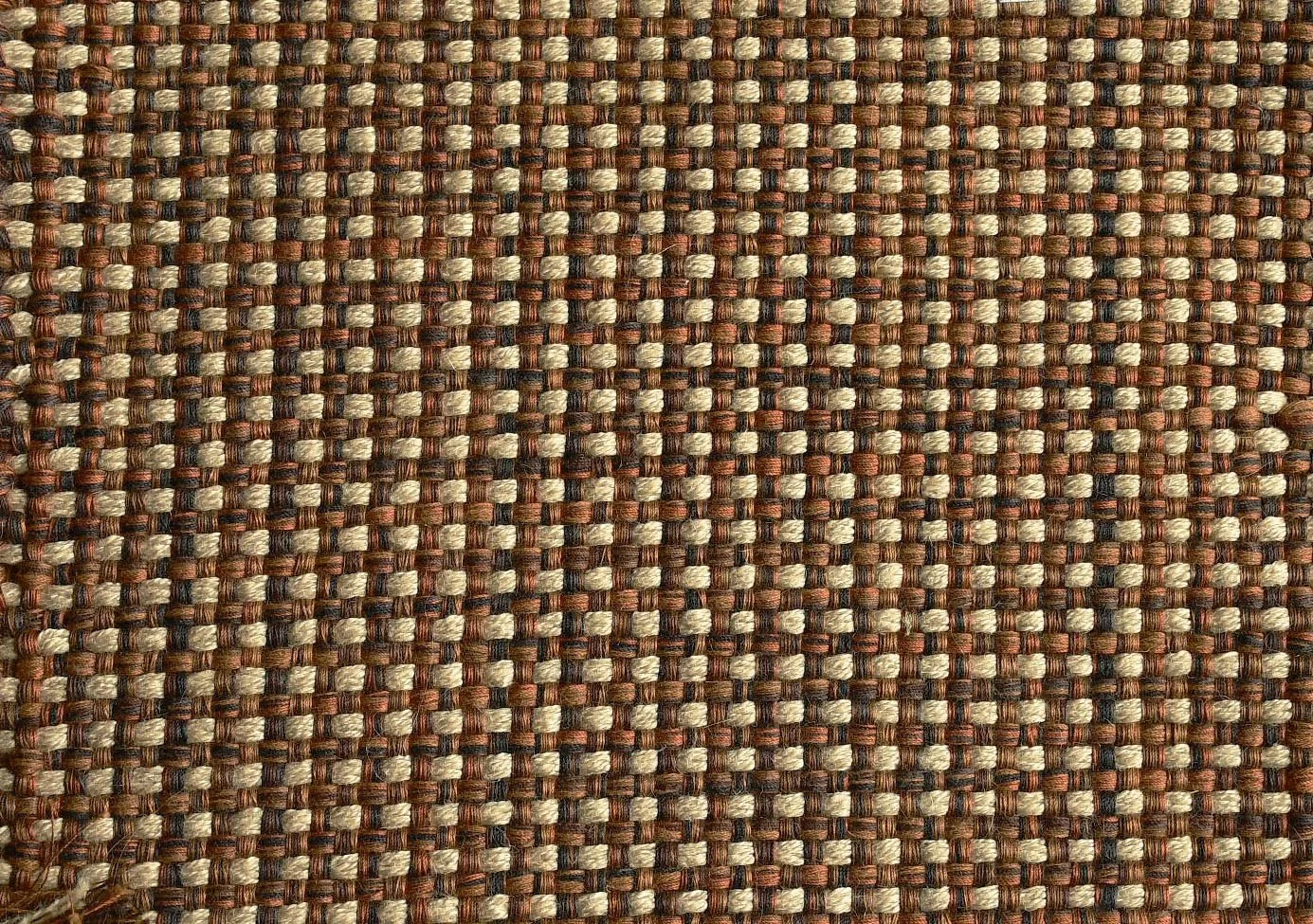 Heavy Basketweave_Terracotta Clove & Cream_Sewing Thread.JPG