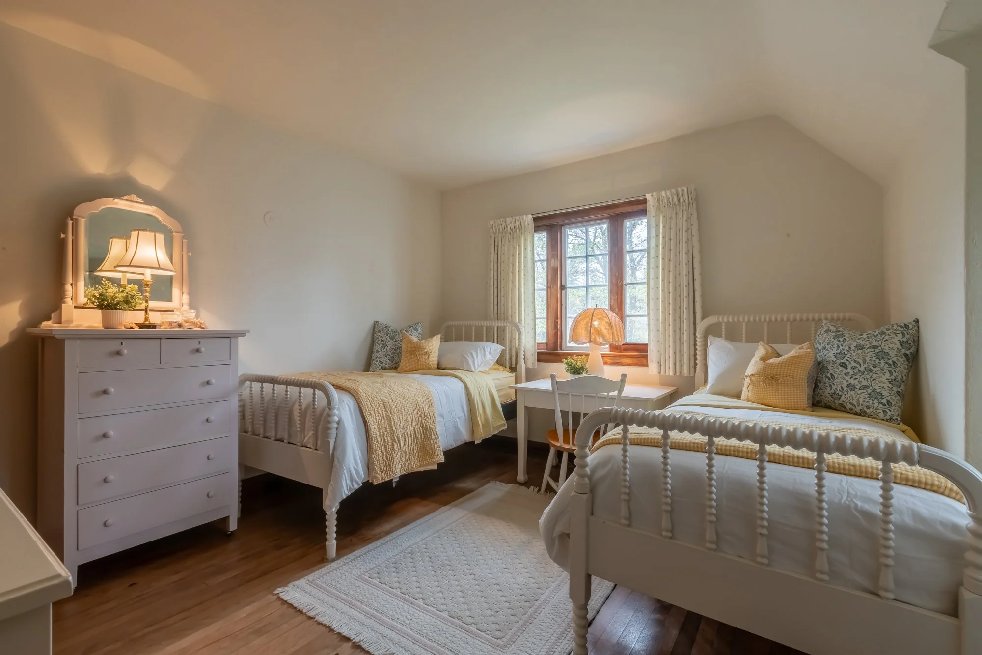 724 Lake Drive North, Roches Point-94.jpg