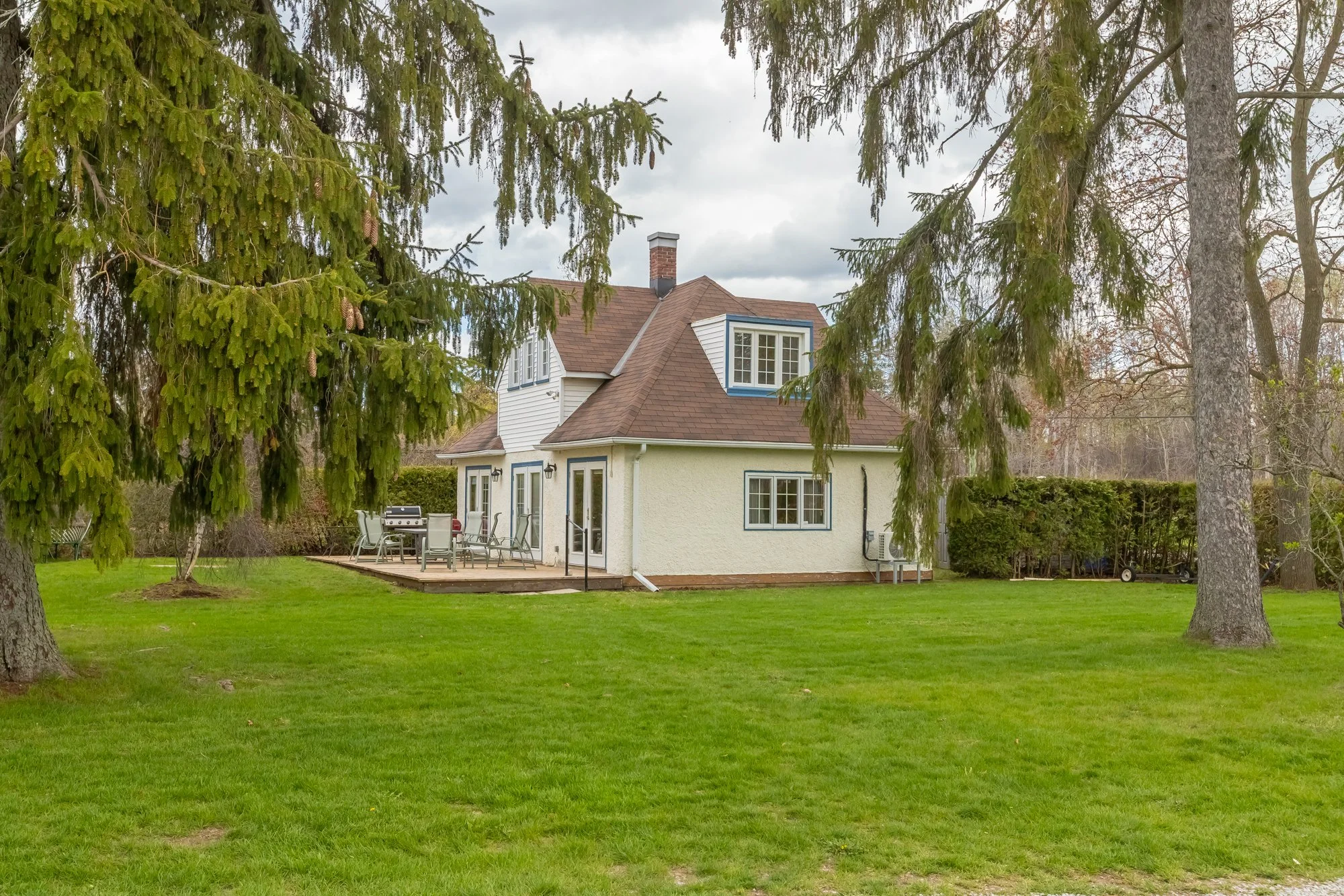 724 Lake Drive North, Roches Point-6.jpg