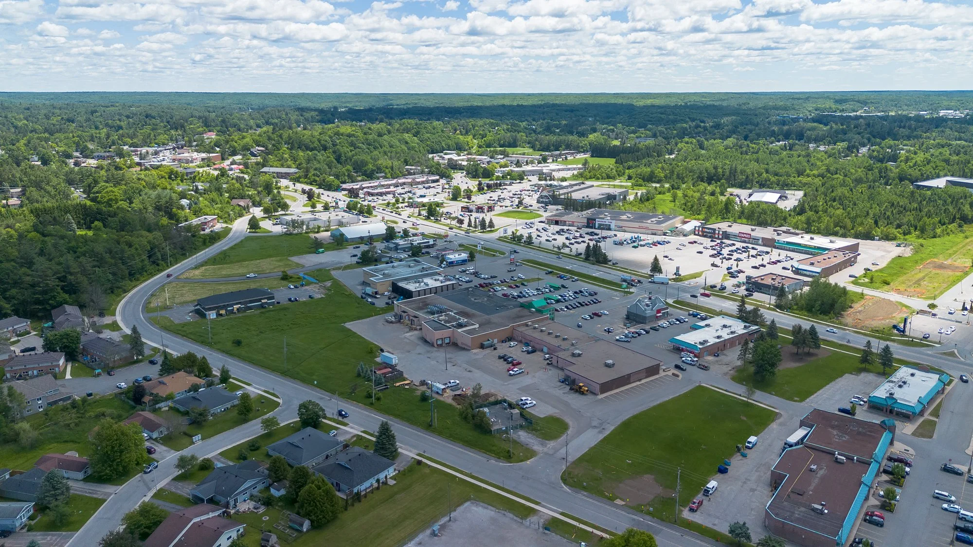551 Highway 118 West, Bracebridge-26.jpg