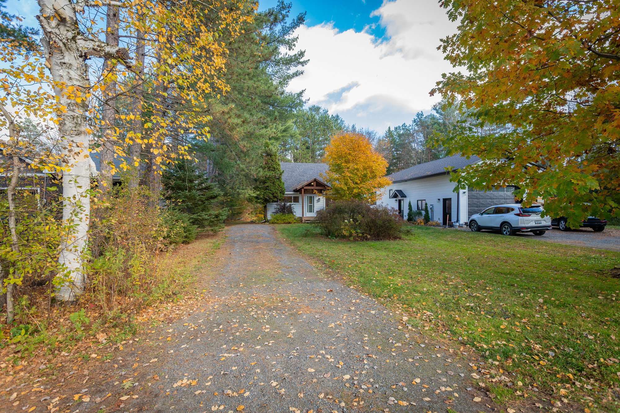 51 Gouldie Street, Huntsville-1.jpg