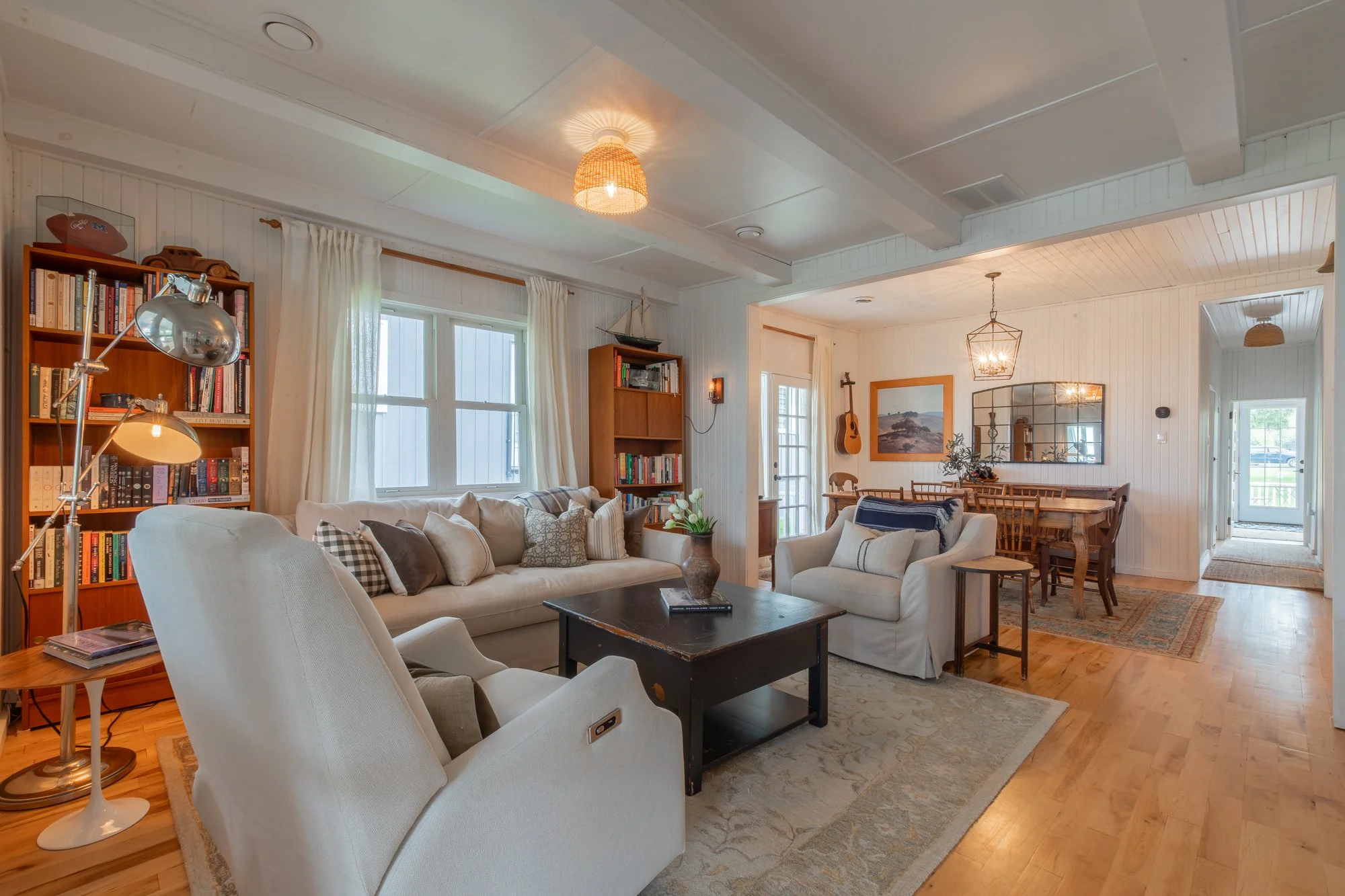 913 Lake Drive North, Georgina-18.jpg