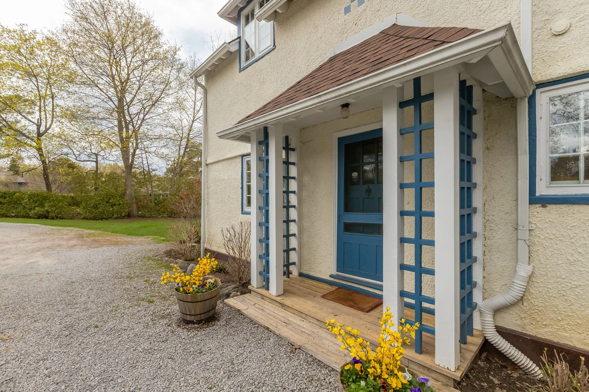 724 Lake Drive North, Roches Point-34.jpg